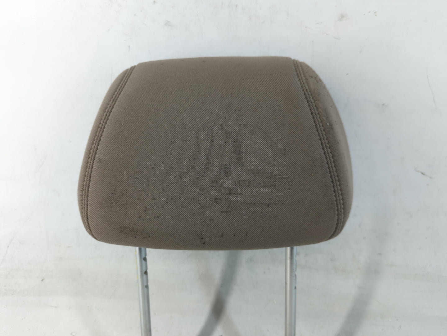 2003-2004 Nissan Altima Headrest Head Rest Front Driver Passenger Seat Fits Fits 2003 2004 OEM Used Auto Parts - Oemusedauto