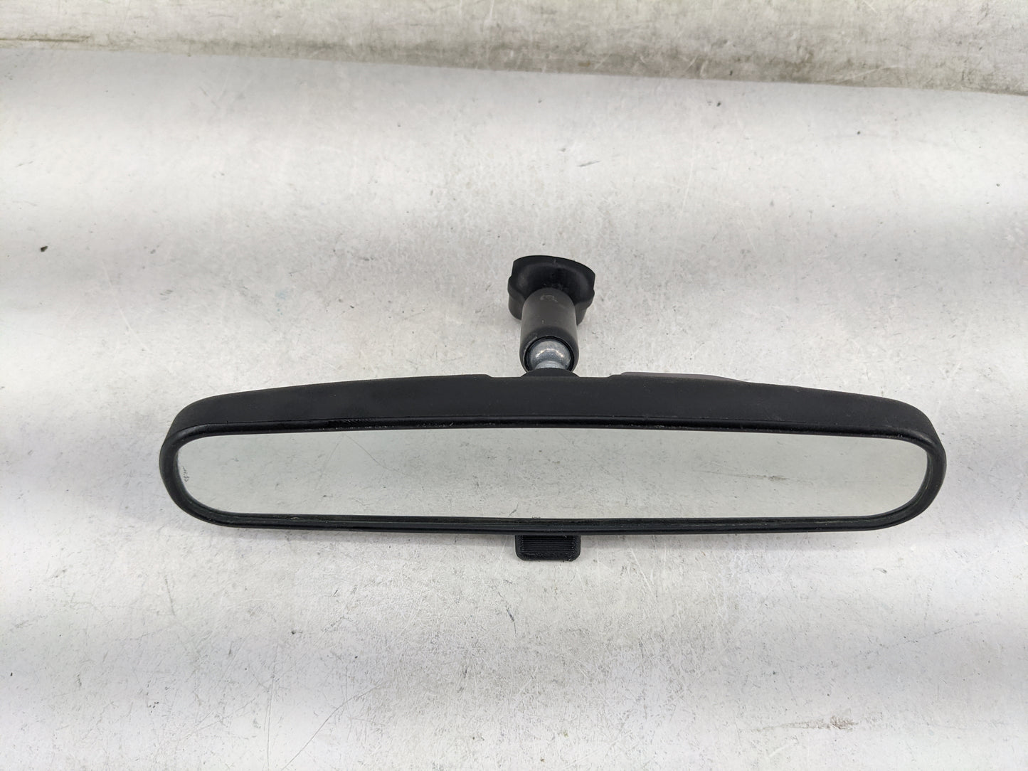 2003 Nissan Frontier Interior Rear View Mirror Replacement OEM P/N:FRON E8011681, E8011631, 011631 Fits OEM Used Auto Parts 