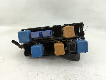 2002-2003 Nissan Maxima Fusebox Fuse Box Panel Relay Module P/N:24382 2Z300 Fits Fits 2002 2003 OEM Used Auto Parts