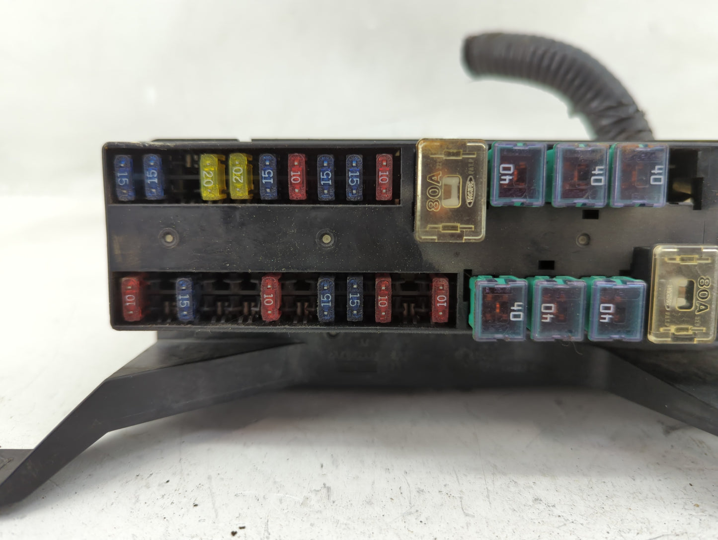 2002-2003 Nissan Maxima Fusebox Fuse Box Panel Relay Module P/N:24382 2Z300 Fits Fits 2002 2003 OEM Used Auto Parts - Oemuse