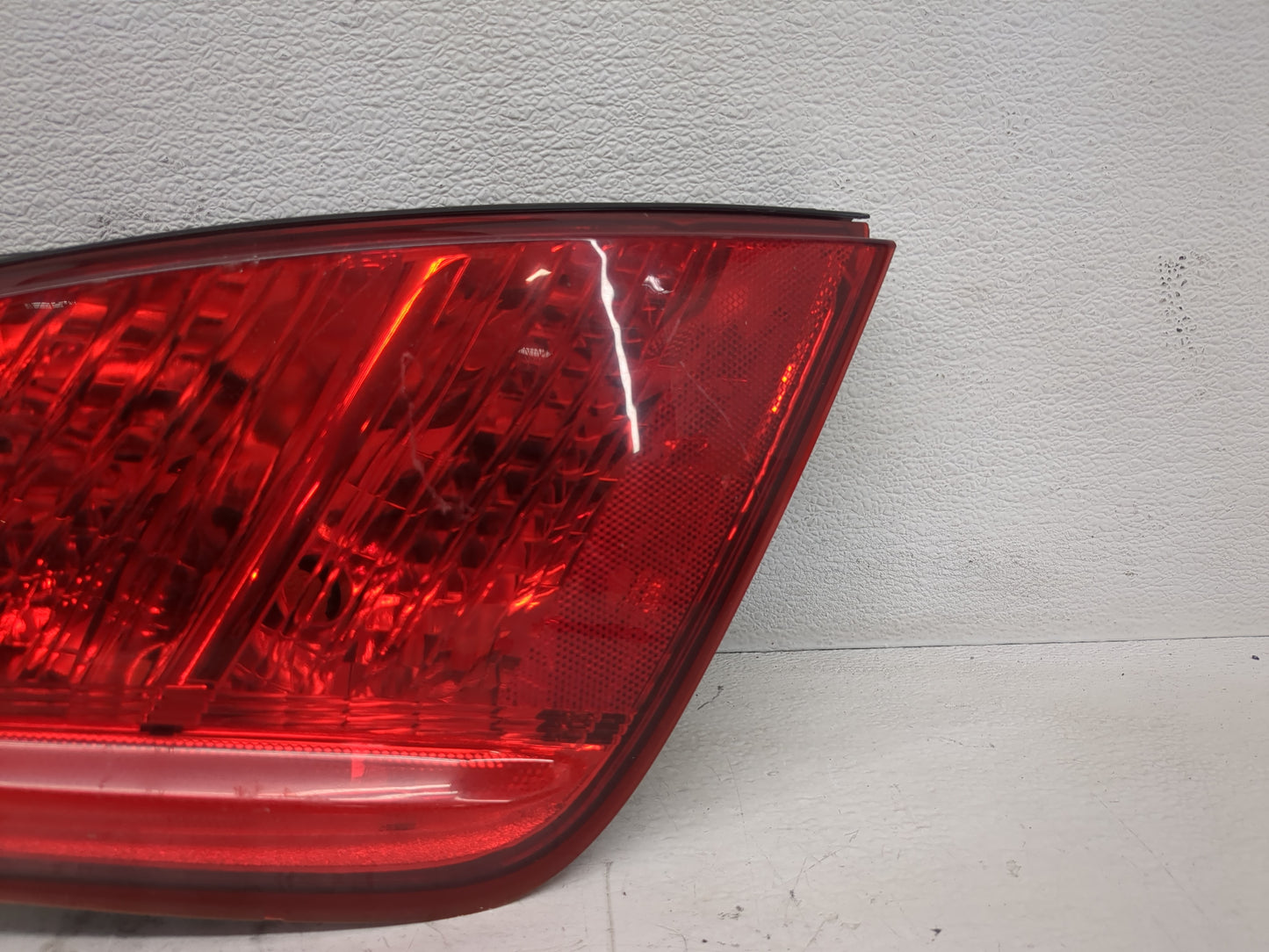 2003-2005 Nissan Murano Tail Light Assembly Driver Left OEM Fits Fits 2003 2004 2005 OEM Used Auto Parts - Oemusedautoparts1