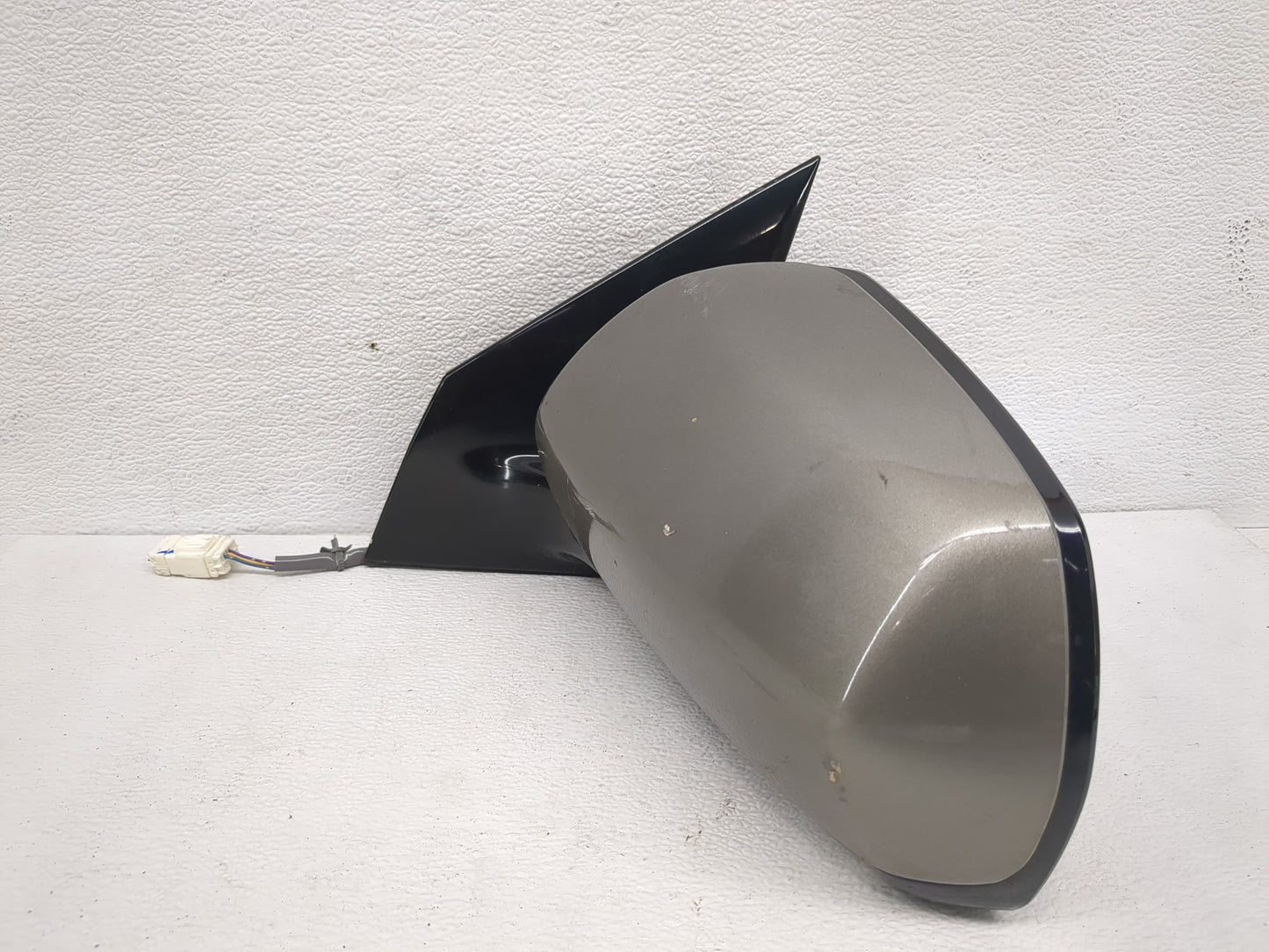 2003-2004 Nissan Murano Driver Side View Mirror - Left Door Mirror OEM Used - Oemusedautoparts1.com