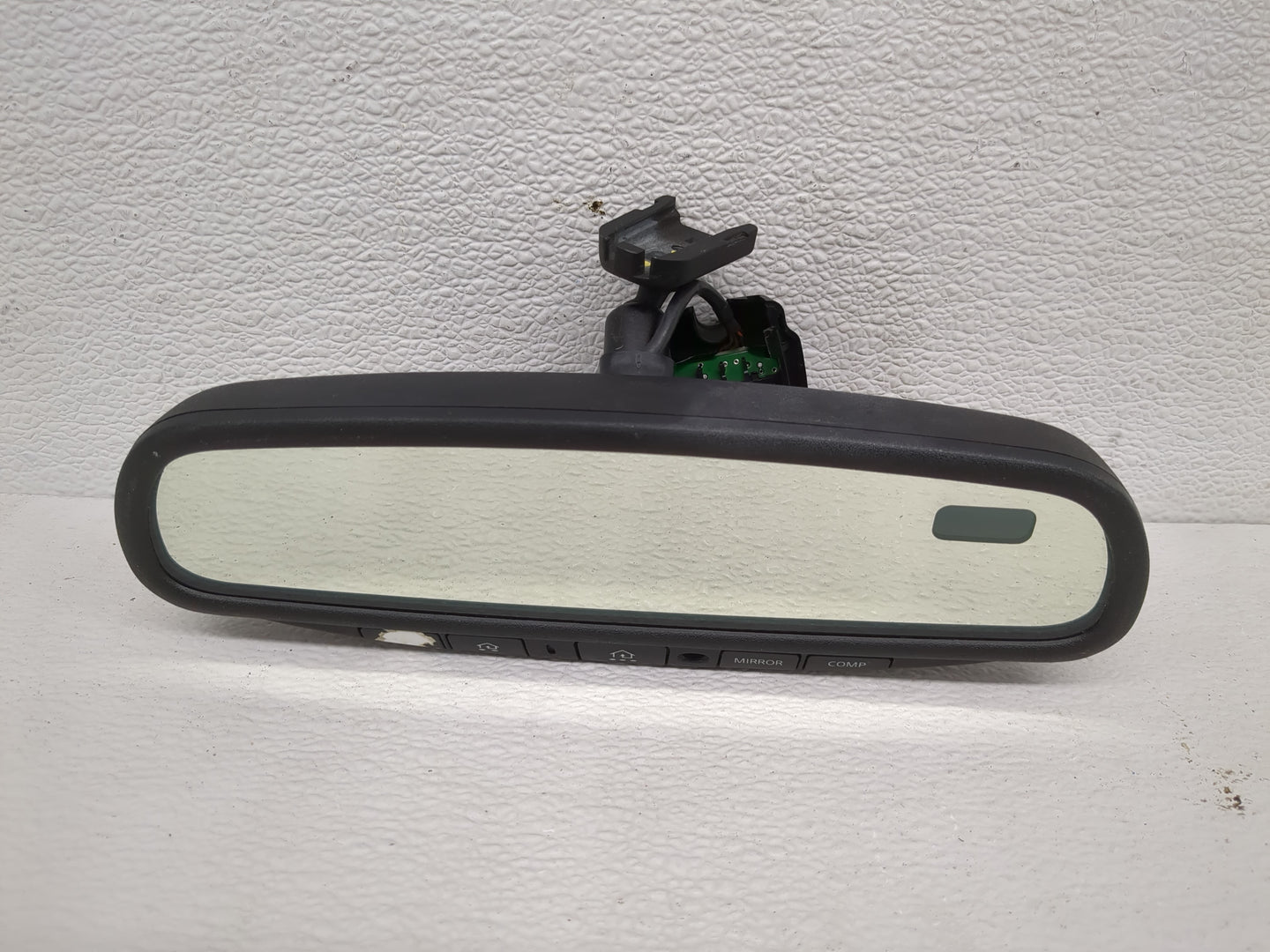 2003-2005 Nissan Murano Interior Rear View Mirror Replacement OEM P/N:E11015633 Fits Fits 2003 2004 2005 OEM Used Auto Parts
