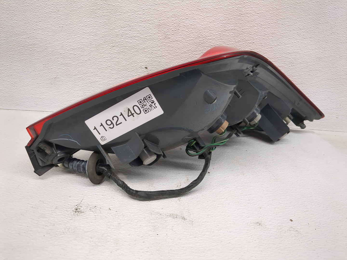 2003-2005 Nissan Murano Tail Light Assembly Driver Left OEM Fits Fits 2003 2004 2005 OEM Used Auto Parts - Oemusedautoparts1