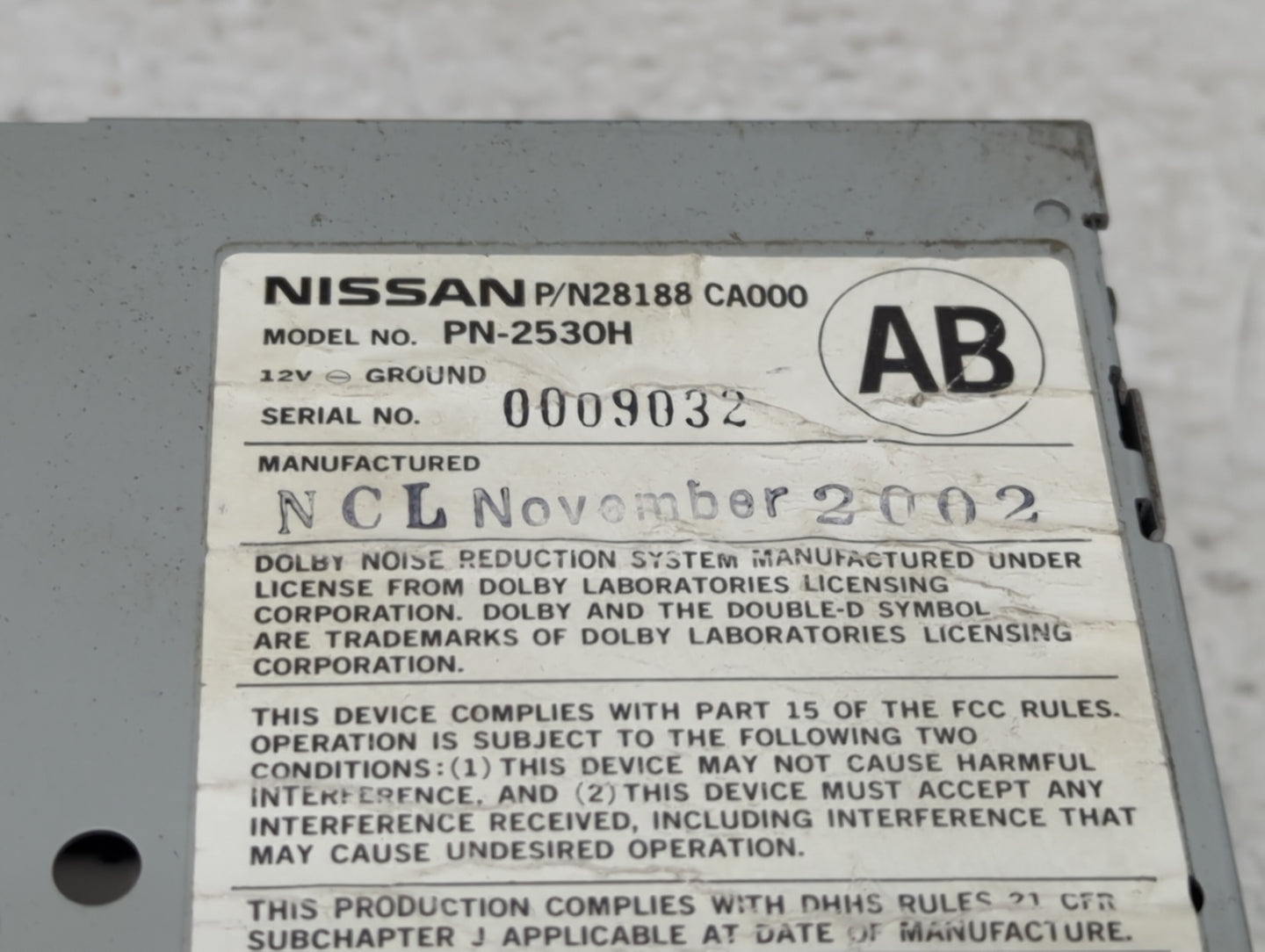 2003 Nissan Murano Radio AM FM Cd Player Receiver Replacement P/N:28188 CA000 Fits OEM Used Auto Parts - Oemusedautoparts1.c
