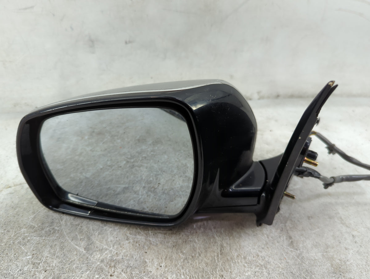 2003-2004 Nissan Murano Driver Side View Mirror - Left Door Mirror OEM Used - Oemusedautoparts1.com