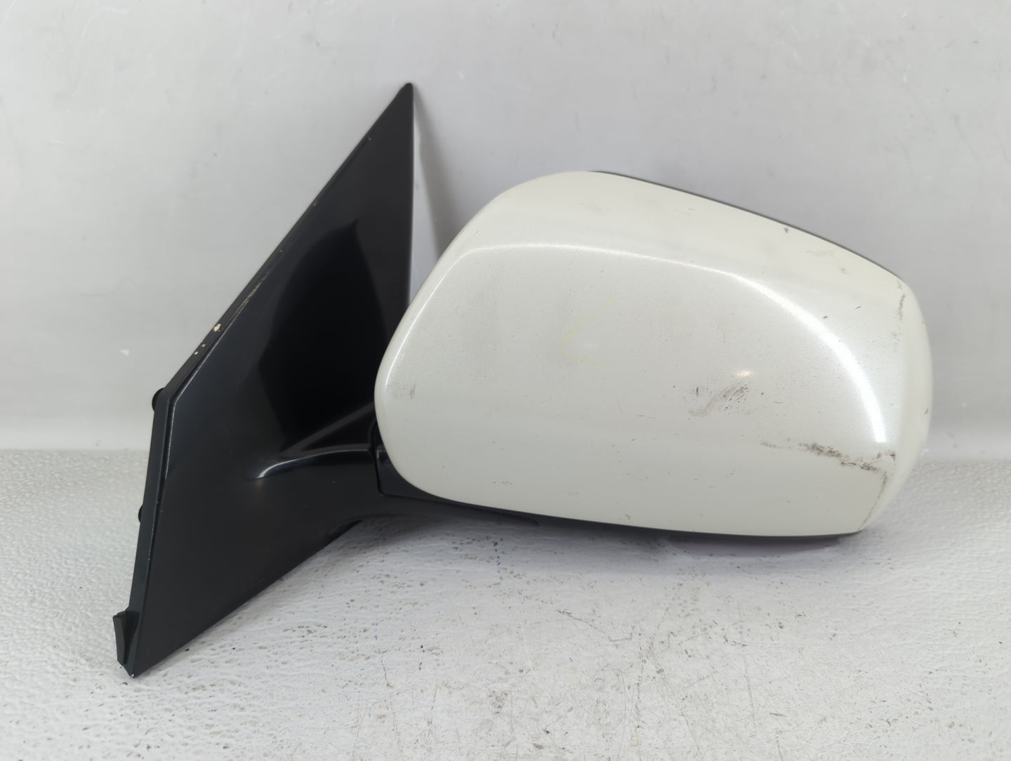 2003-2004 Nissan Murano Driver Side View Mirror - Left Door Mirror OEM Used - Oemusedautoparts1.com