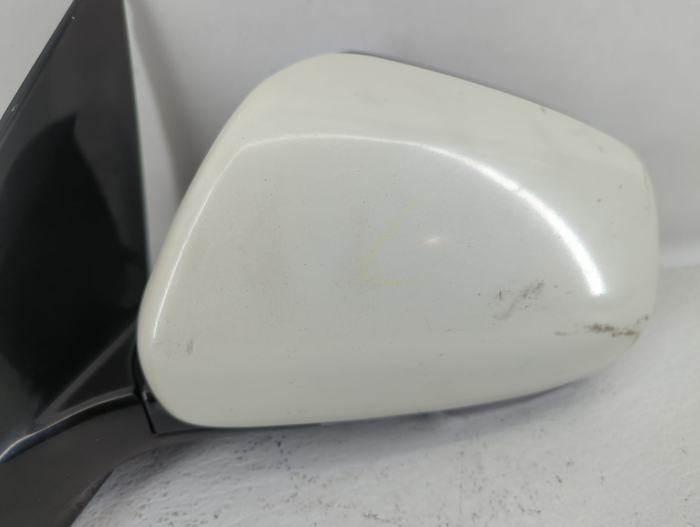 2003-2004 Nissan Murano Driver Side View Mirror - Left Door Mirror OEM Used - Oemusedautoparts1.com