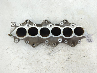 compare product 2003 Nissan Murano Driver Left Cylinder Head Valve Cover Fits OEM Used Auto Parts