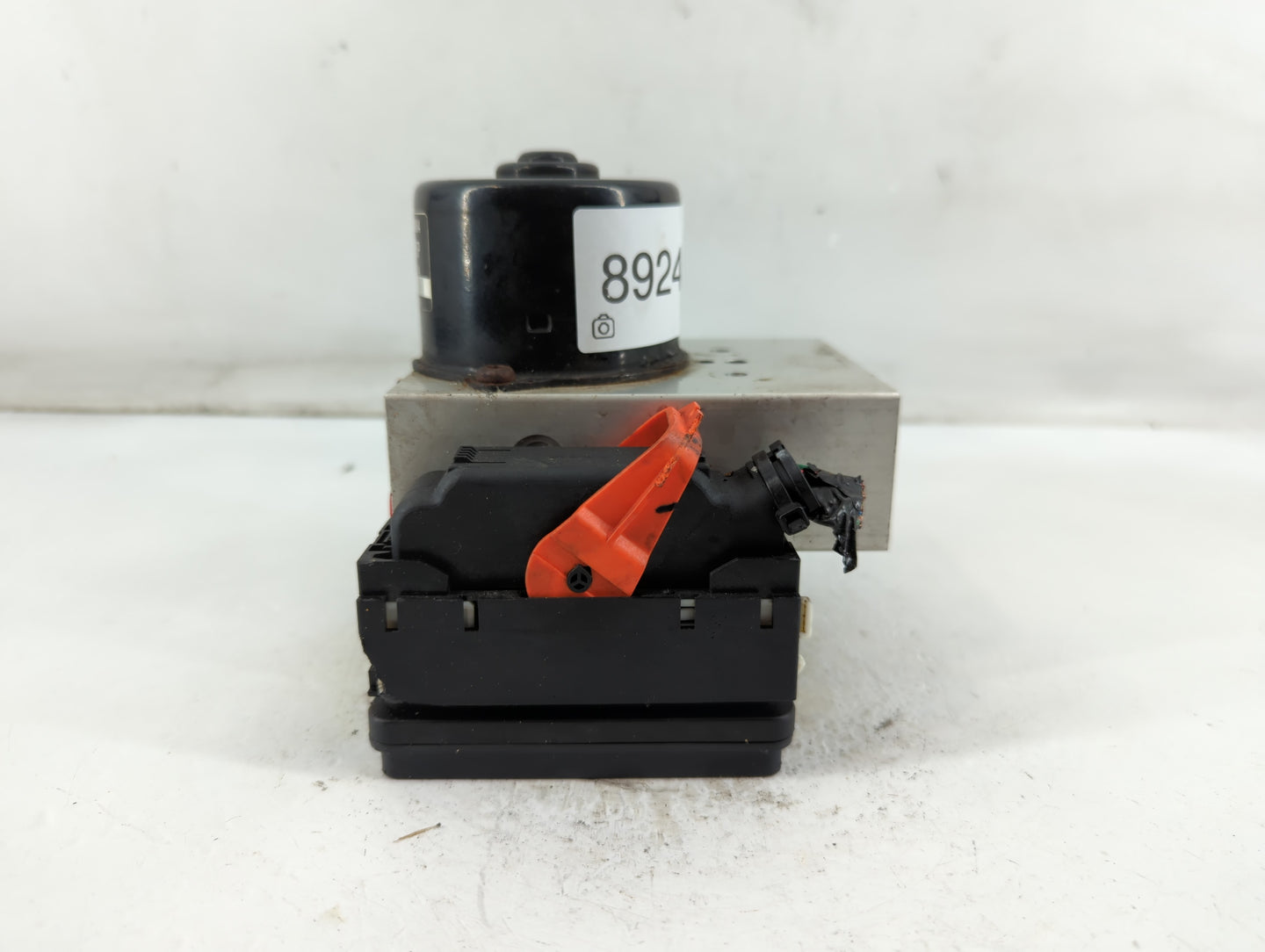 2003 Nissan Murano ABS Pump Control Module Replacement P/N:47660 CA084 Fits OEM Used Auto Parts - Oemusedautoparts1.com