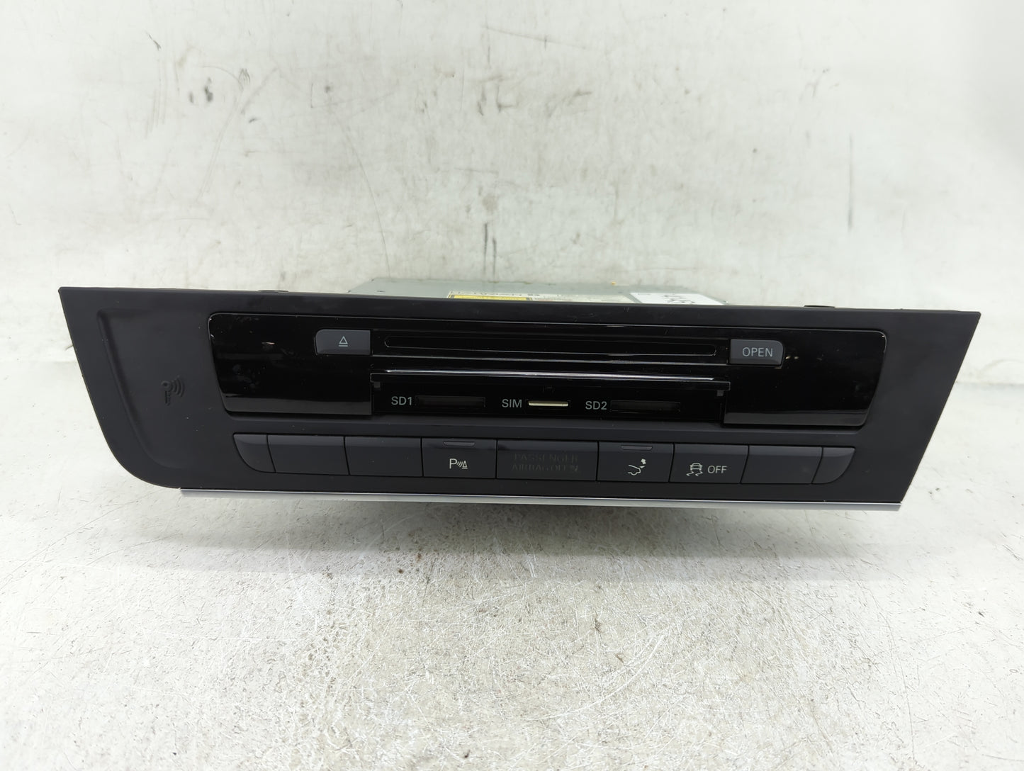 2000-2003 Nissan Sentra Radio AM FM Cd Player Receiver Replacement P/N:40G035746B Fits Fits 2000 2001 2002 2003 OEM Used Aut