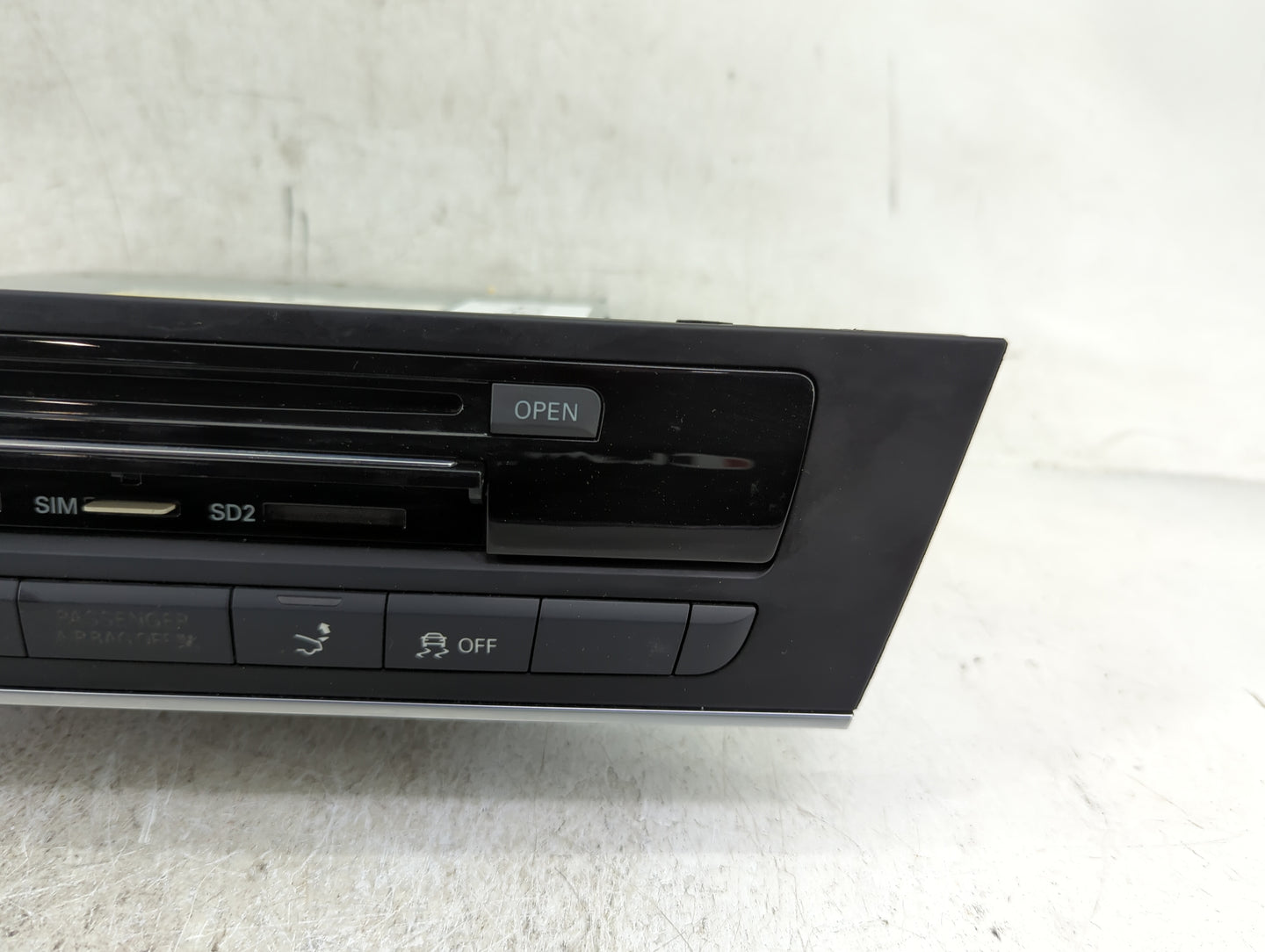 2000-2003 Nissan Sentra Radio AM FM Cd Player Receiver Replacement P/N:40G035746B Fits Fits 2000 2001 2002 2003 OEM Used Aut
