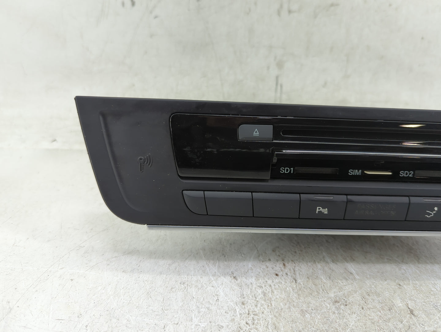 2000-2003 Nissan Sentra Radio AM FM Cd Player Receiver Replacement P/N:40G035746B Fits Fits 2000 2001 2002 2003 OEM Used Aut
