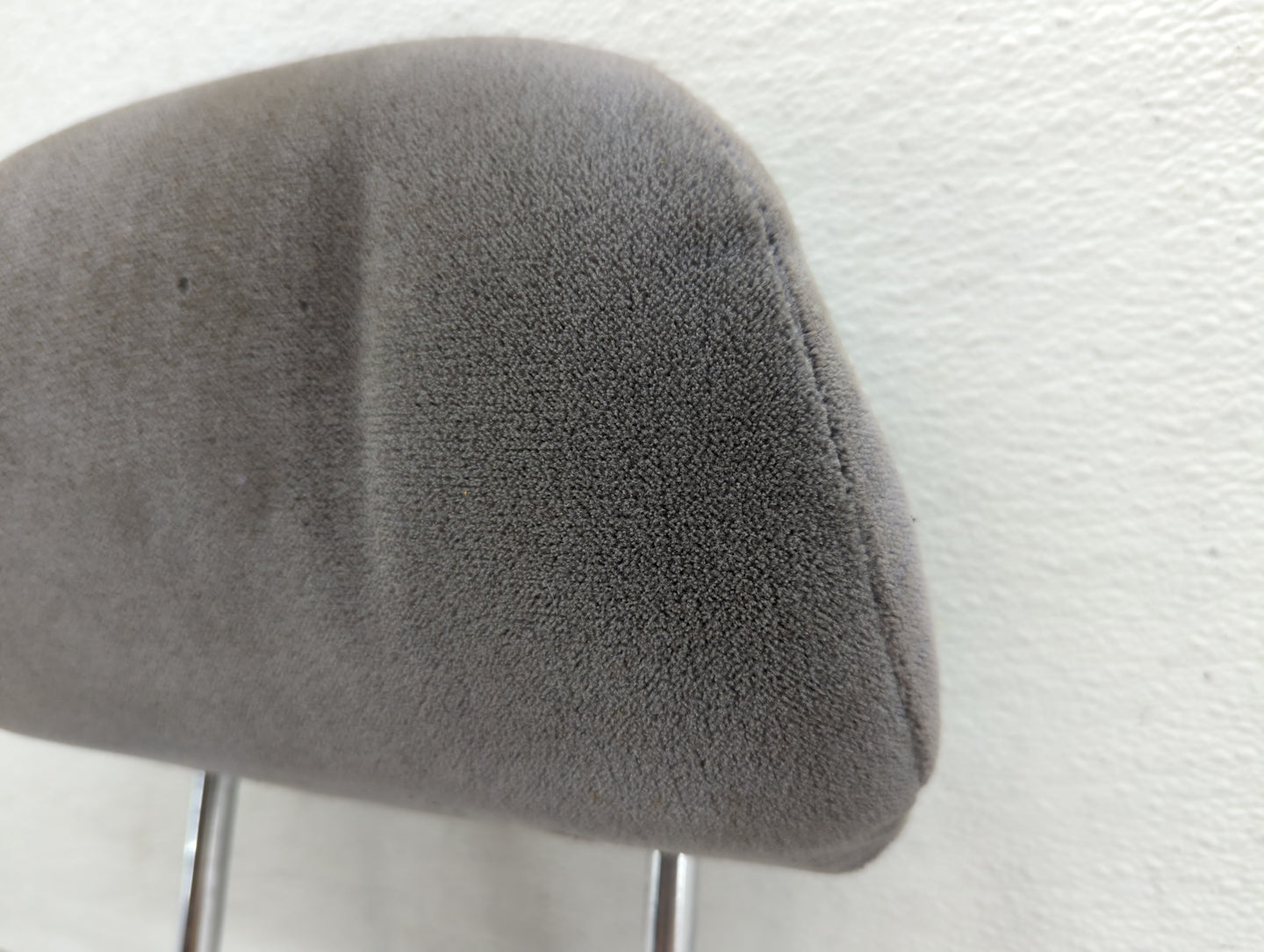 2010-2010 Nissan Sentra Headrest Head Rest Front Driver Passenger Seat - Oemusedautoparts1.com