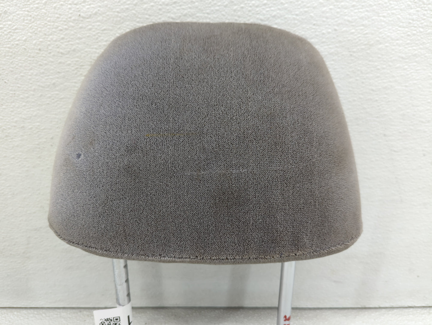2010-2010 Nissan Sentra Headrest Head Rest Front Driver Passenger Seat - Oemusedautoparts1.com