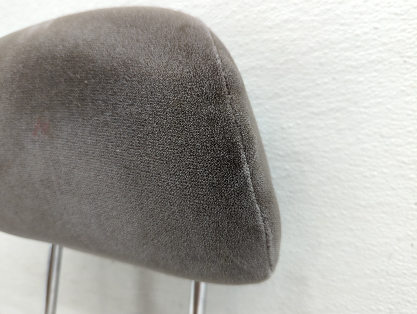 Nissan Sentra Headrest Head Rest Front Driver Passenger Seat Grey - Oemusedautoparts1.com
