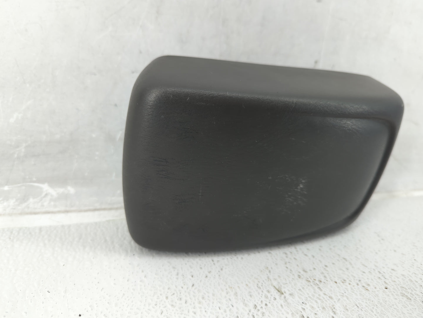 2003 Nissan Sentra Center Console Armrest Cover Lid Black - Oemusedautoparts1.com