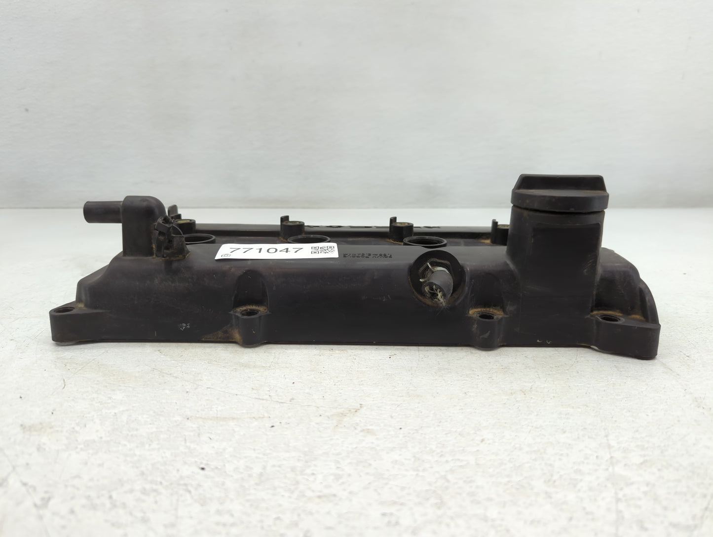 2003 Nissan Sentra Driver Left Cylinder Head Valve Cover Fits OEM Used Auto Parts - Oemusedautoparts1.com