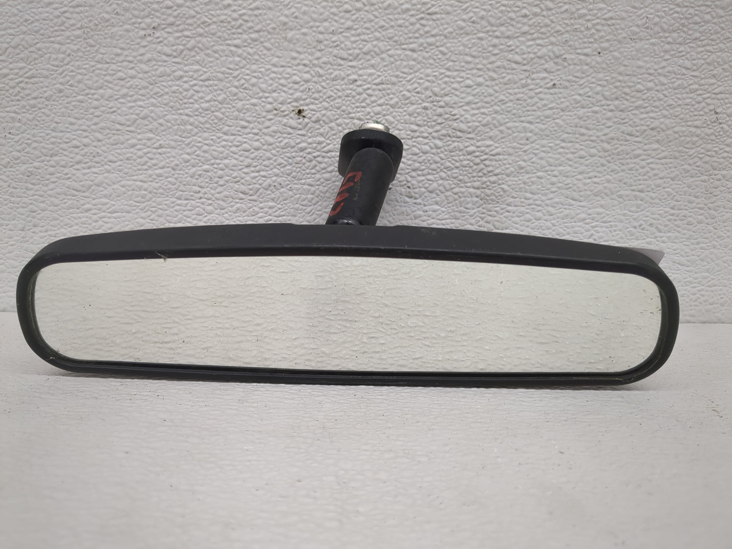 2003 Nissan Xterra Interior Rear View Mirror Replacement OEM P/N:E8011681 Fits OEM Used Auto Parts - Oemusedautoparts1.com