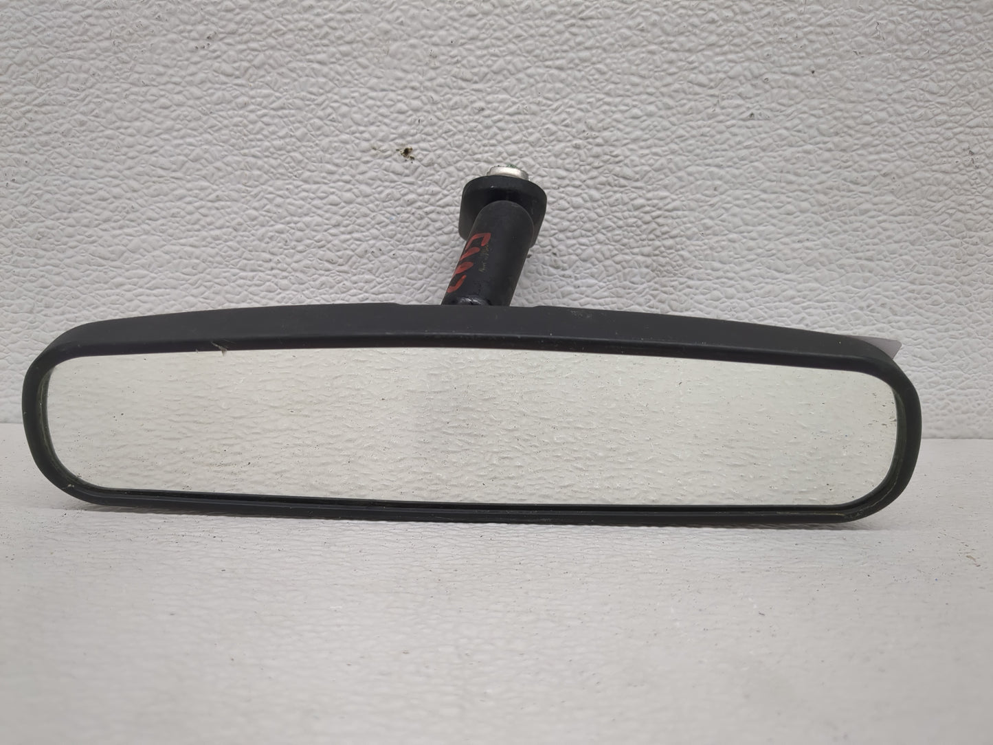 2003 Nissan Xterra Interior Rear View Mirror Replacement OEM P/N:E8011681 Fits OEM Used Auto Parts - Oemusedautoparts1.com