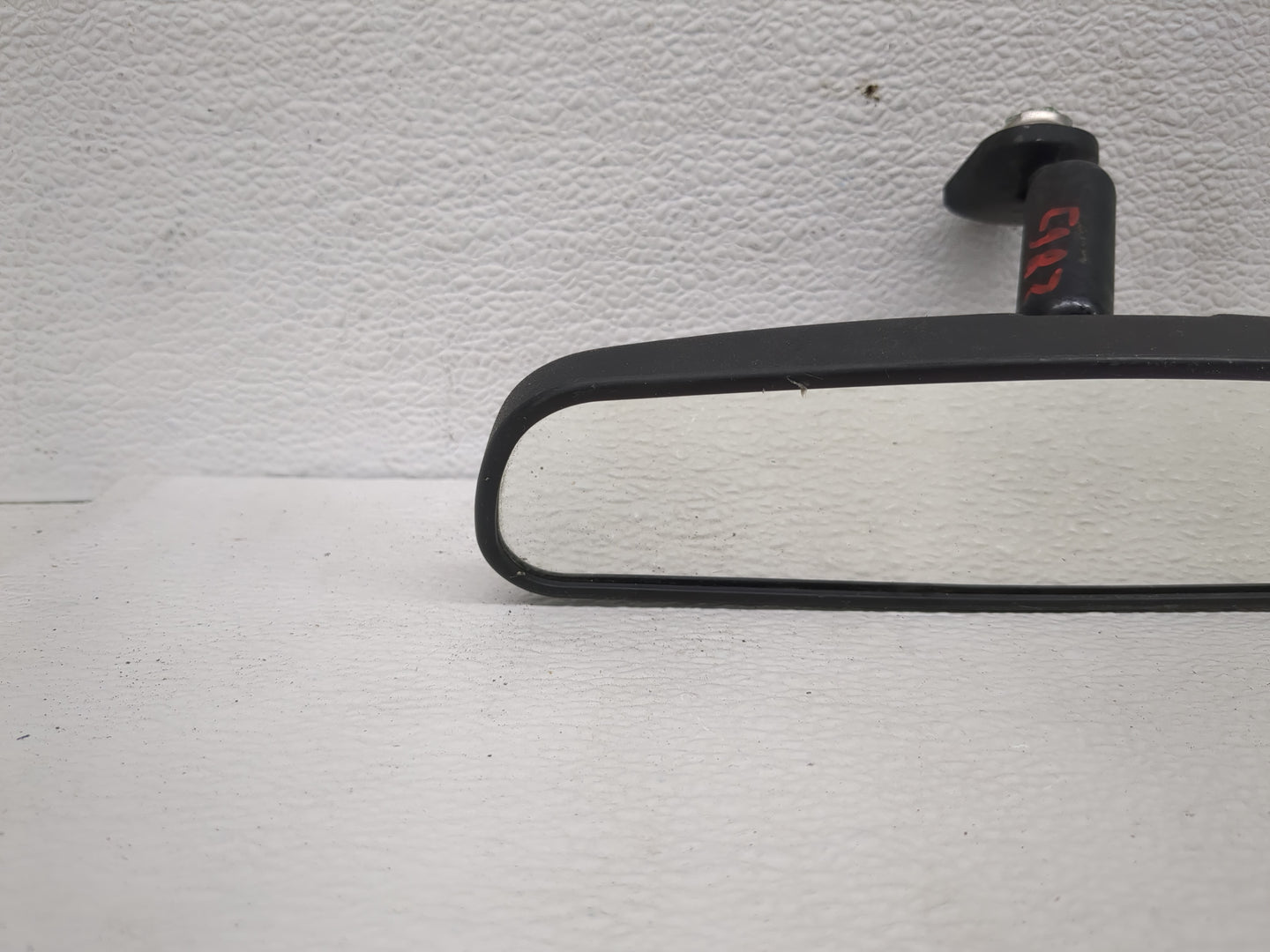 2003 Nissan Xterra Interior Rear View Mirror Replacement OEM P/N:E8011681 Fits OEM Used Auto Parts - Oemusedautoparts1.com