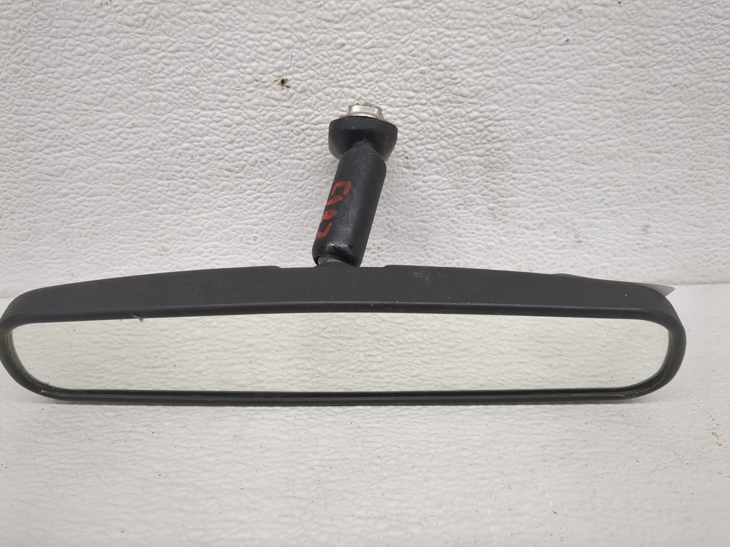 2003 Nissan Xterra Interior Rear View Mirror Replacement OEM P/N:E8011681 Fits OEM Used Auto Parts - Oemusedautoparts1.com