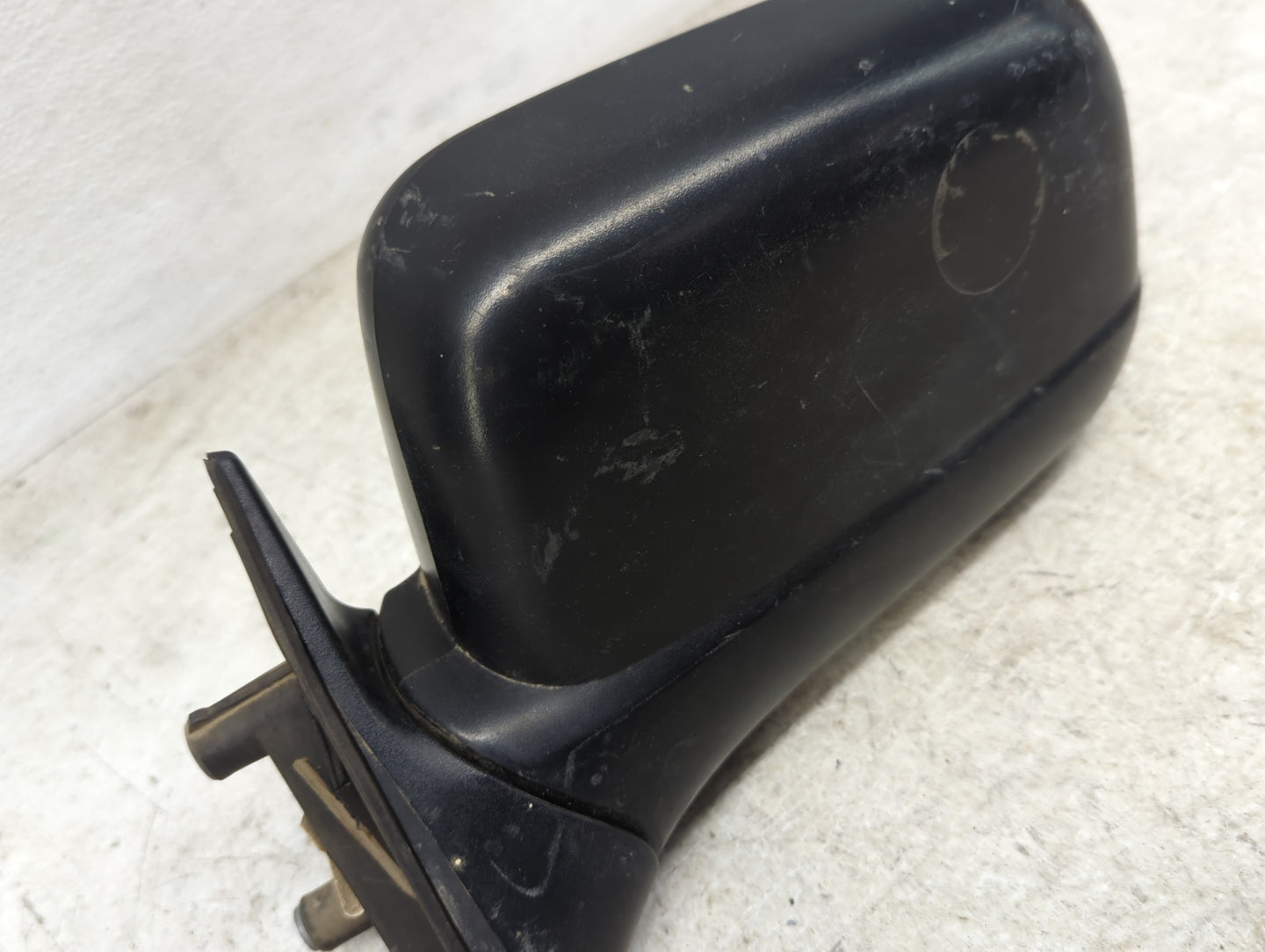 2000-2004 Nissan Xterra Driver Side View Mirror - Left Door Mirror OEM Used - Oemusedautoparts1.com