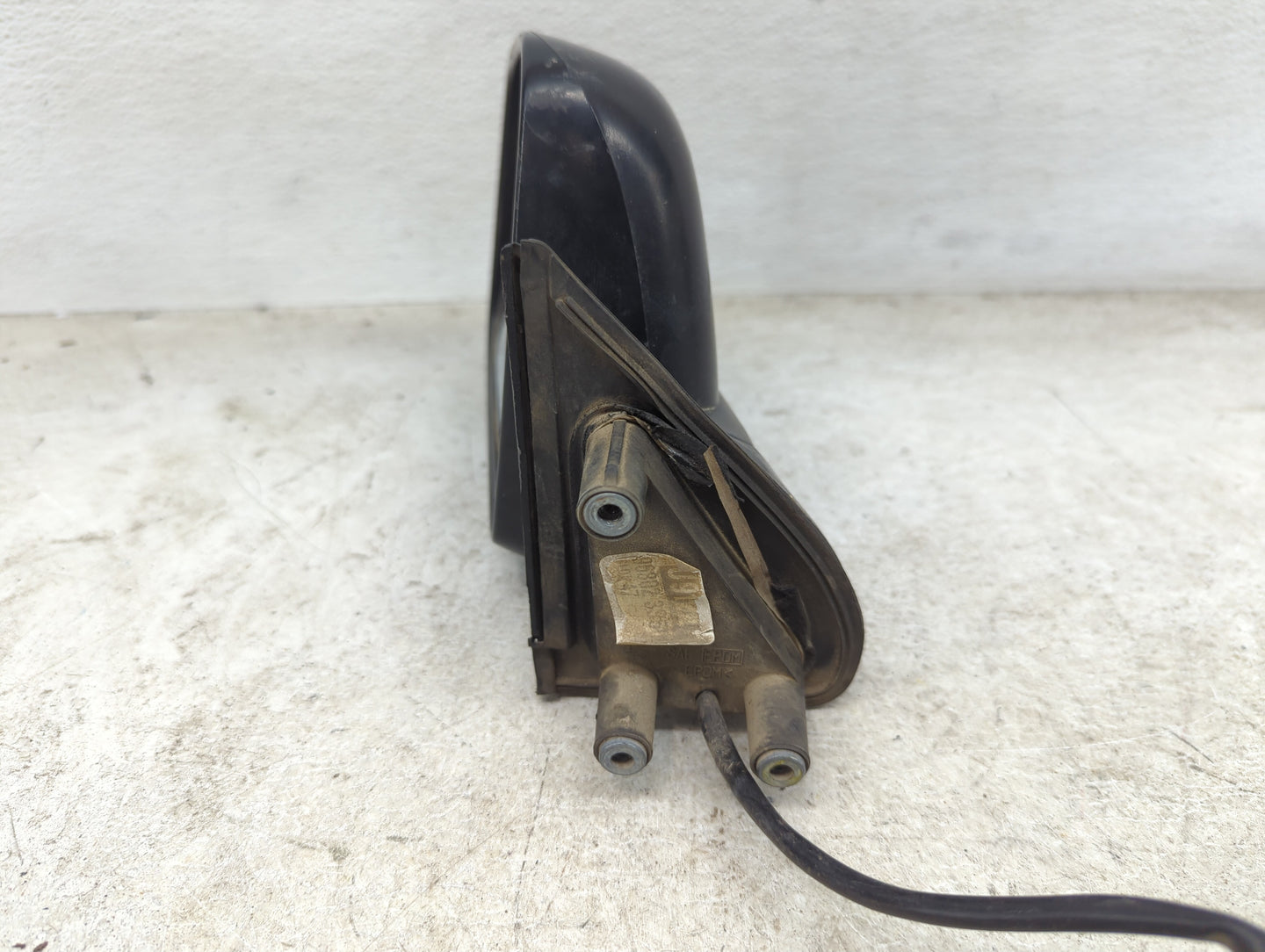 2000-2004 Nissan Xterra Driver Side View Mirror - Left Door Mirror OEM Used - Oemusedautoparts1.com