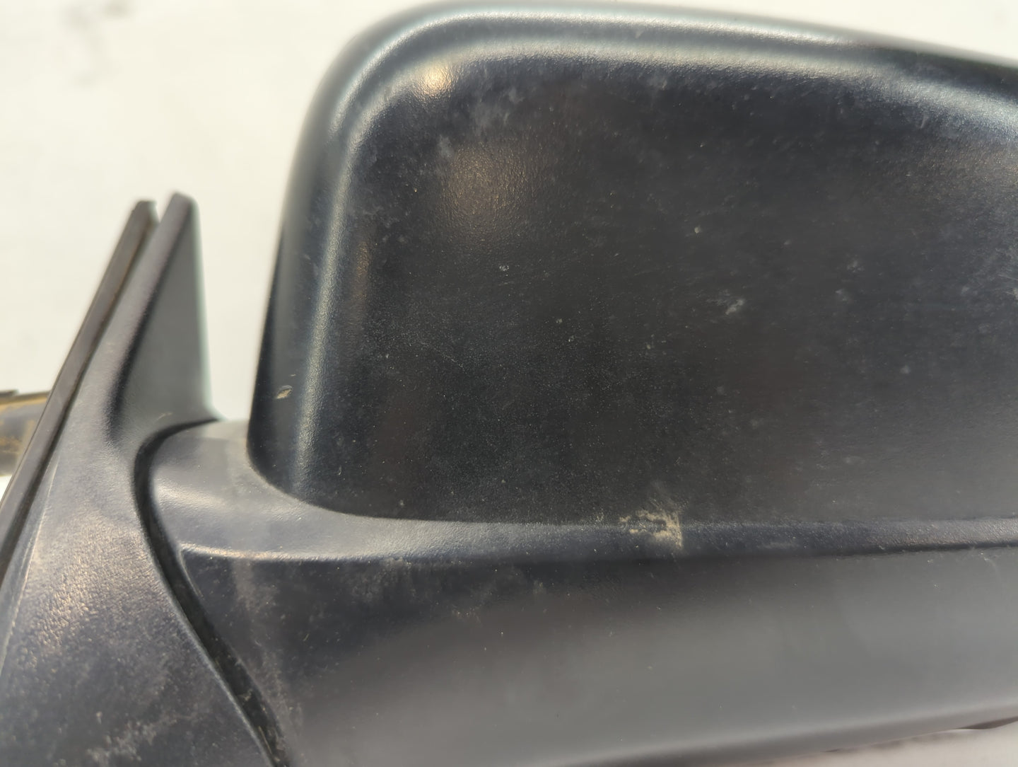 2000-2004 Nissan Xterra Driver Side View Mirror - Left Door Mirror OEM Used - Oemusedautoparts1.com