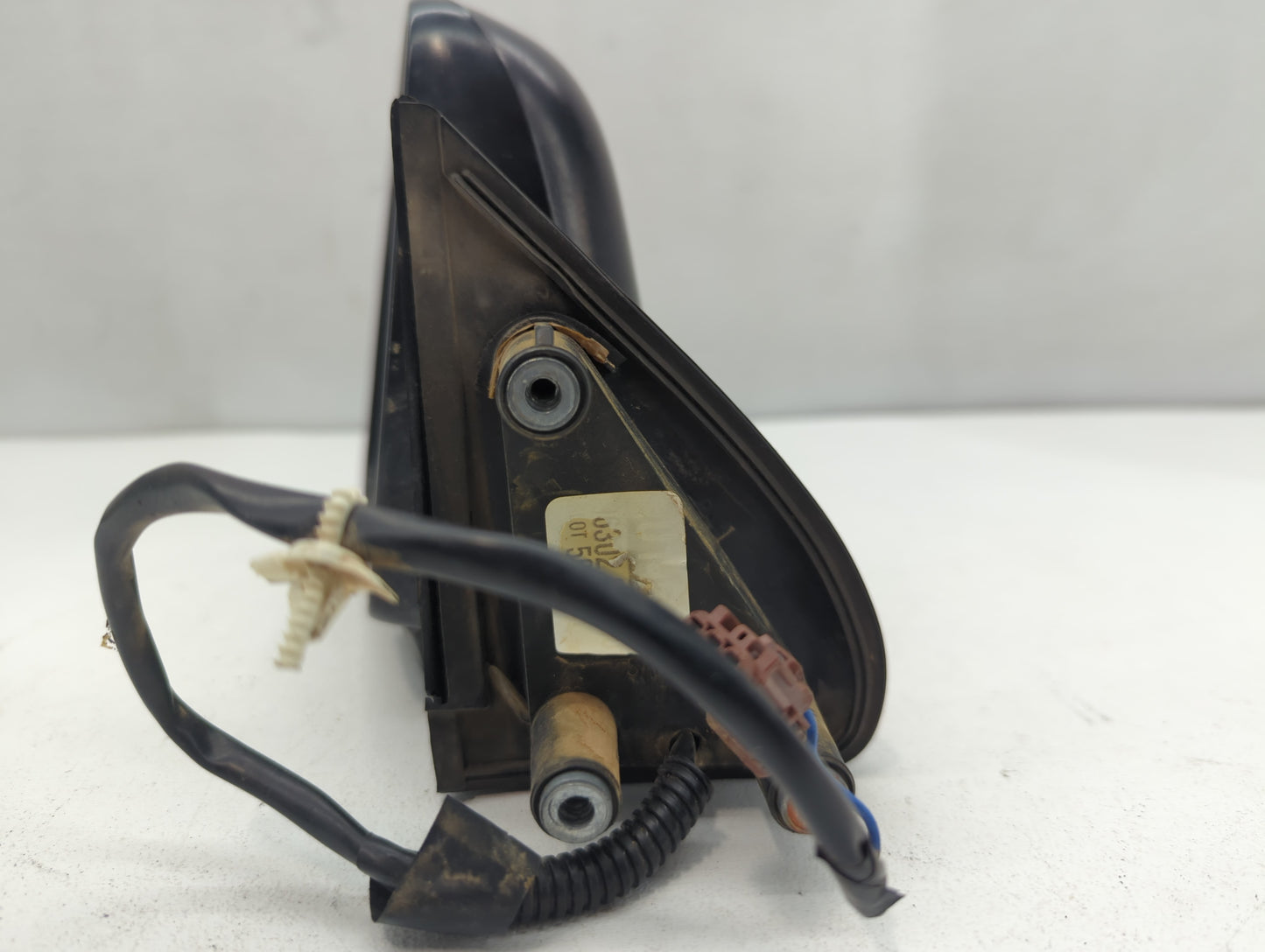 2000-2004 Nissan Xterra Driver Side View Mirror - Left Door Mirror OEM Used - Oemusedautoparts1.com