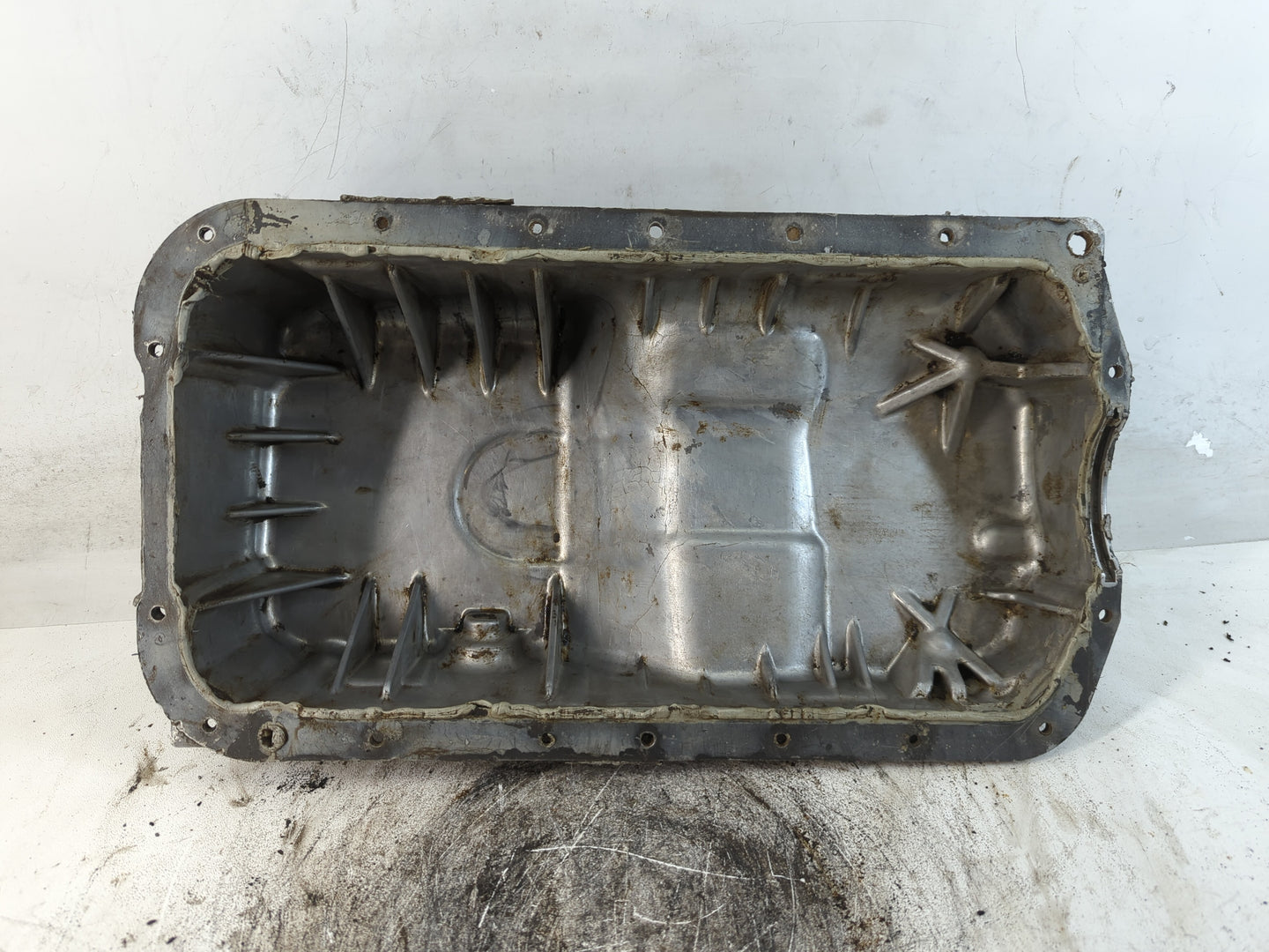 2000-2004 Nissan Xterra Engine Oil Pan Fits Fits 1998 1999 2000 2001 2002 2003 2004 OEM Used Auto Parts - Oemusedautoparts1.