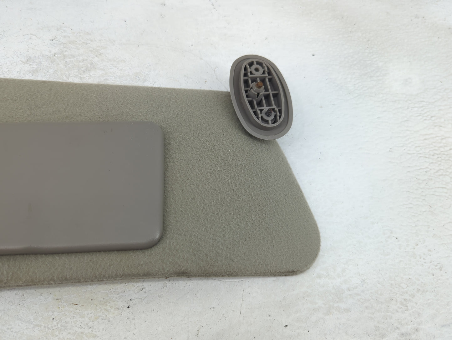 2000-2004 Oldsmobile Alero Sun Visor Shade Replacement Passenger Right Mirror Fits Fits 2000 2001 2002 2003 2004 2005 OEM Us