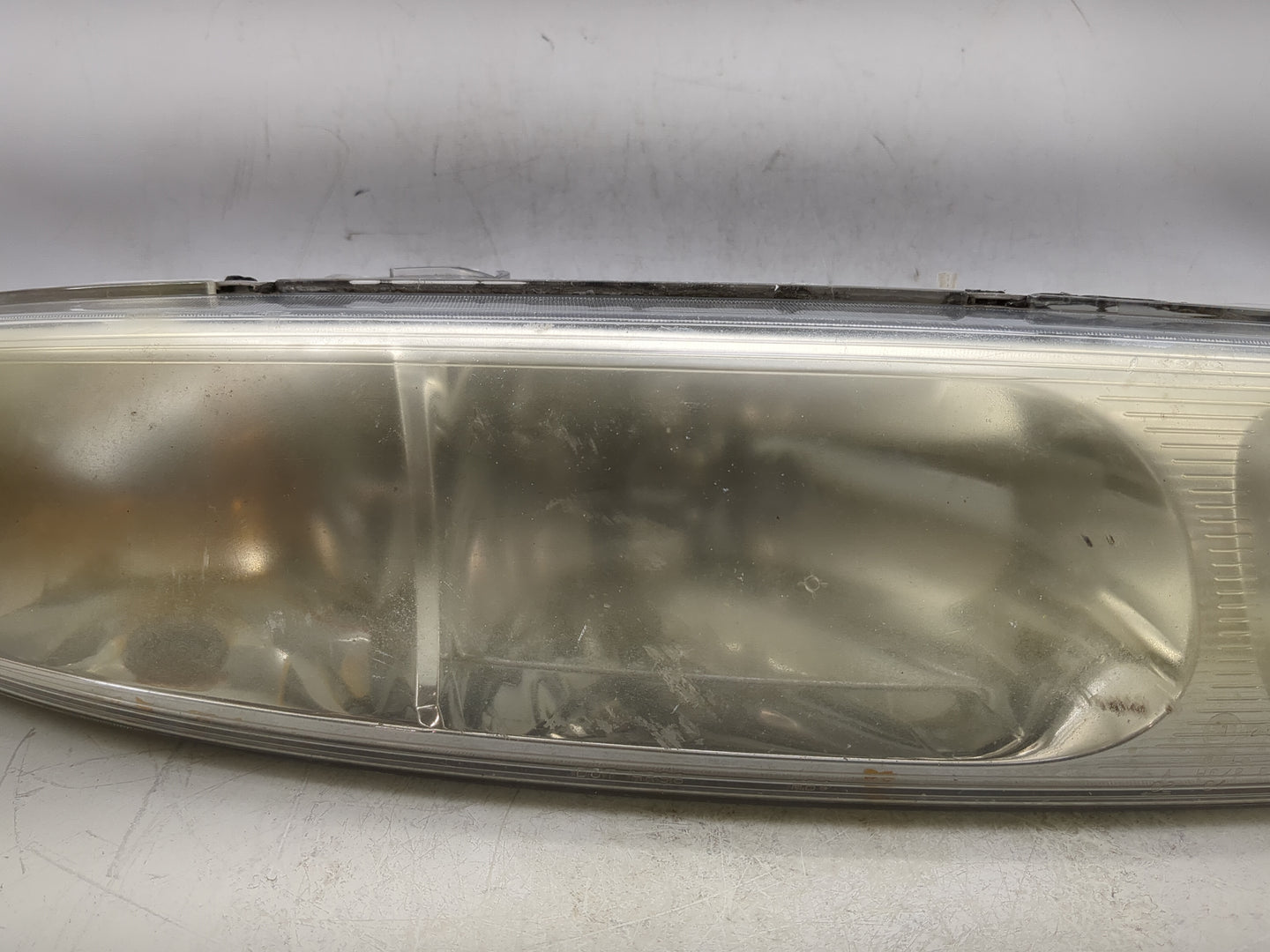 1999-2004 Oldsmobile Alero Passenger Right Oem Head Light Headlight Lamp - Oemusedautoparts1.com