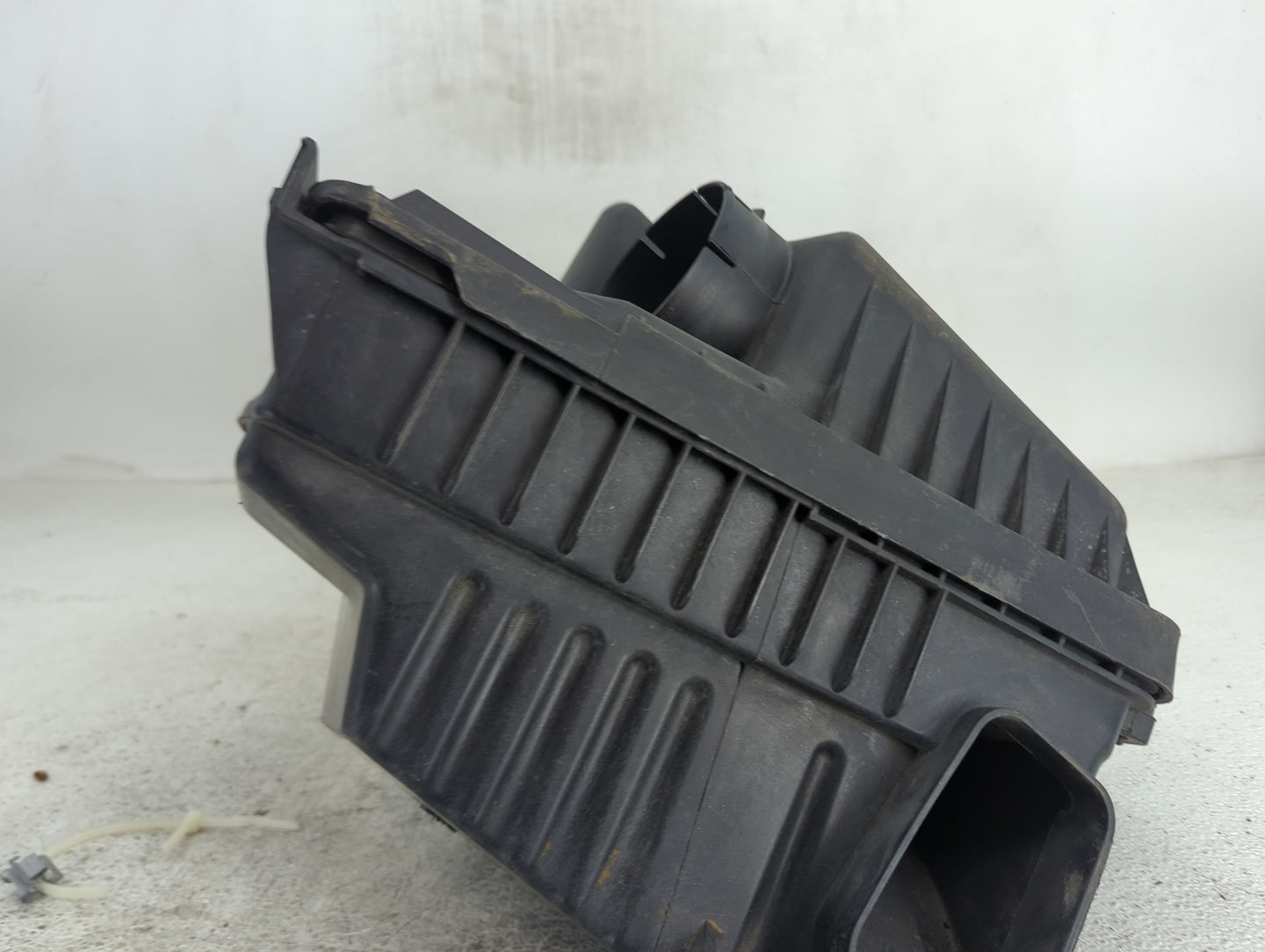 1999-2004 Oldsmobile Alero Air Cleaner Intake-duct Hose Tube 1495483 - Oemusedautoparts1.com