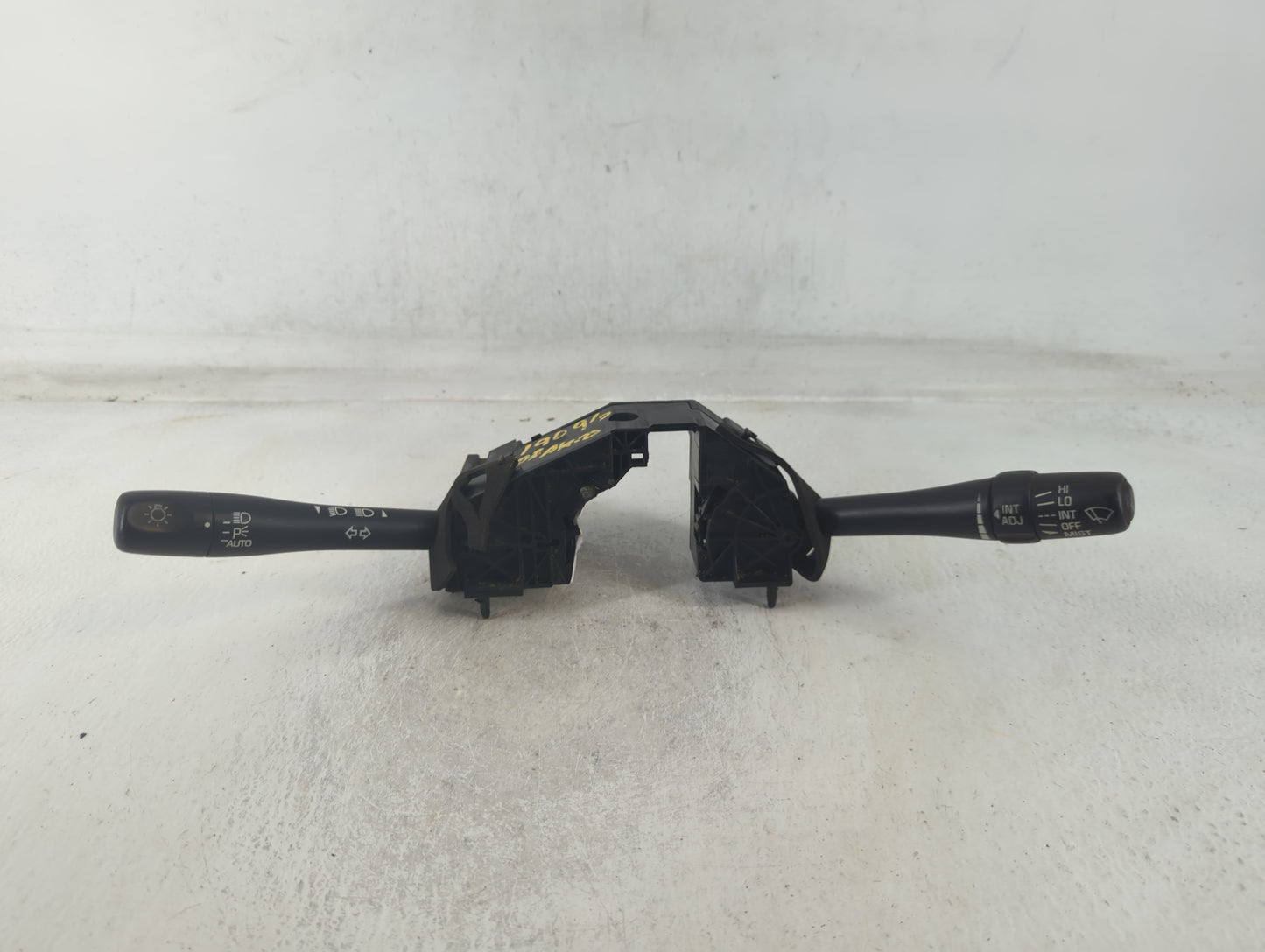2003 Oldsmobile Alero HEADLIGHT WIPER & TURN SIGNAL SWITCH - Oemusedautoparts1.com