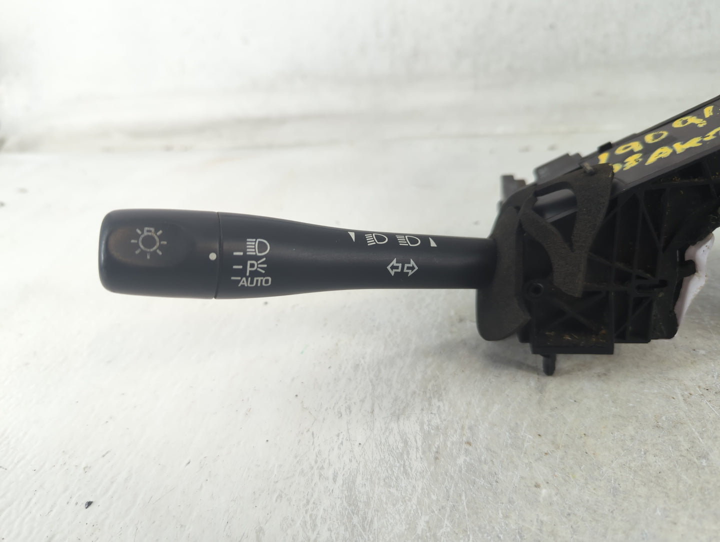 2003 Oldsmobile Alero HEADLIGHT WIPER & TURN SIGNAL SWITCH - Oemusedautoparts1.com