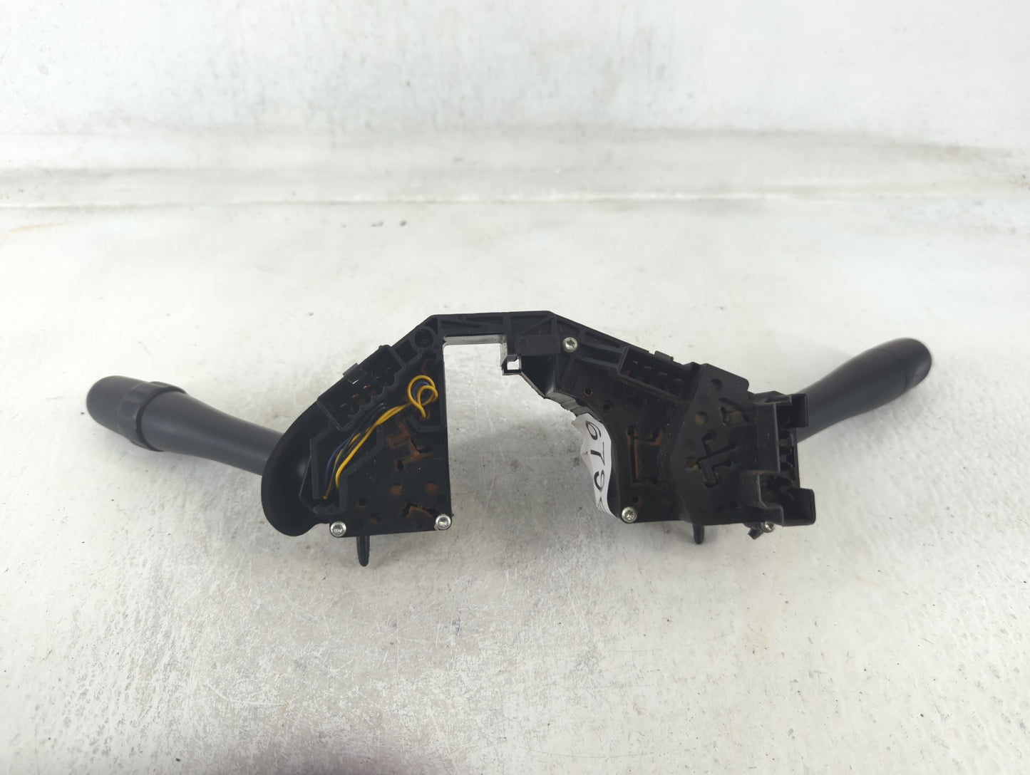 2003 Oldsmobile Alero HEADLIGHT WIPER & TURN SIGNAL SWITCH - Oemusedautoparts1.com