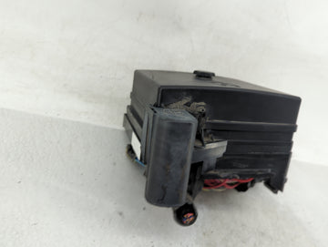 2003-2004 Oldsmobile Alero Fusebox Fuse Box Panel Relay Module Fits Fits 2003 2004 2005 OEM Used Auto Parts - Oemusedautopar