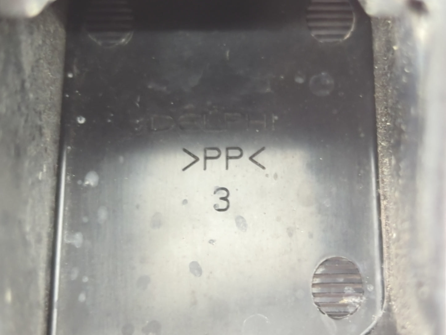 2003 Oldsmobile Bravada Fusebox Fuse Box Panel Relay Module P/N:12193604 12077866, 12088567 Fits OEM Used Auto Parts - Oemus