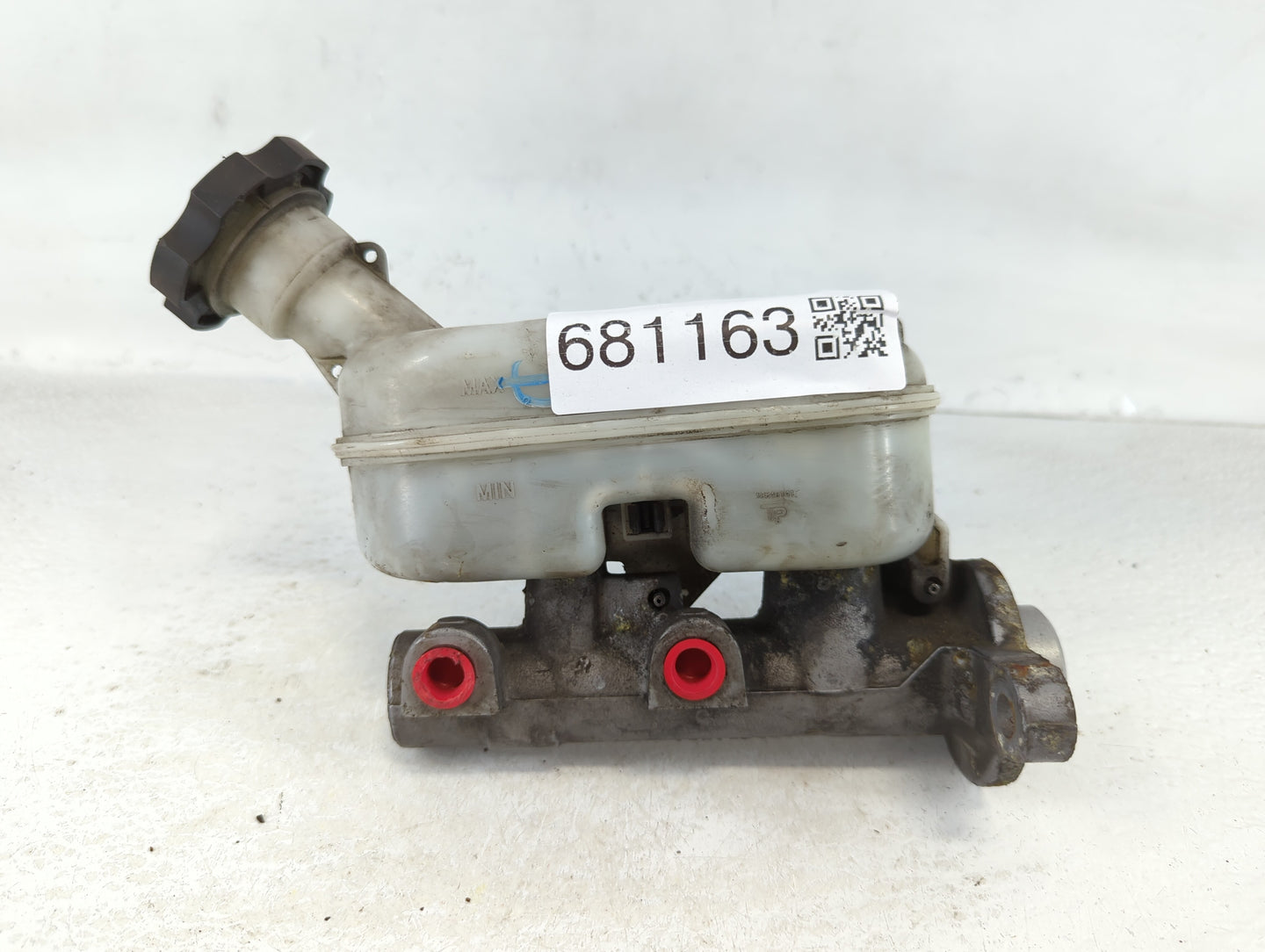 2001-2005 Pontiac Aztek Brake Master Cylinder - Oemusedautoparts1.com