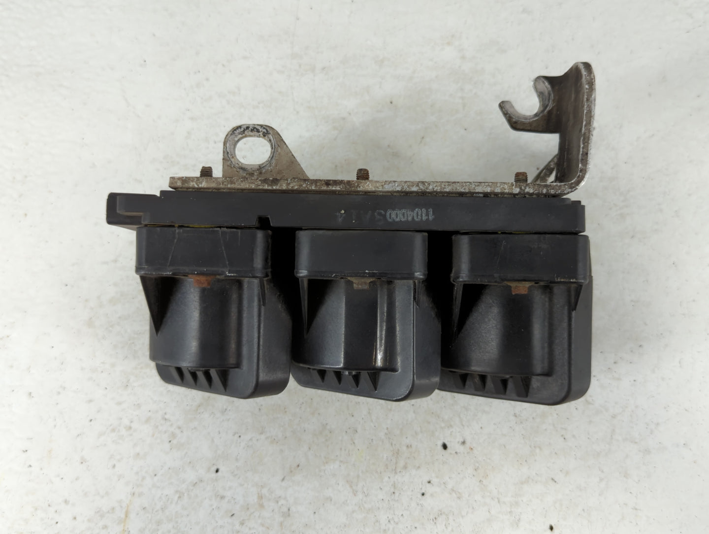 2003 Pontiac Bonneville Ignition coil - Oemusedautoparts1.com