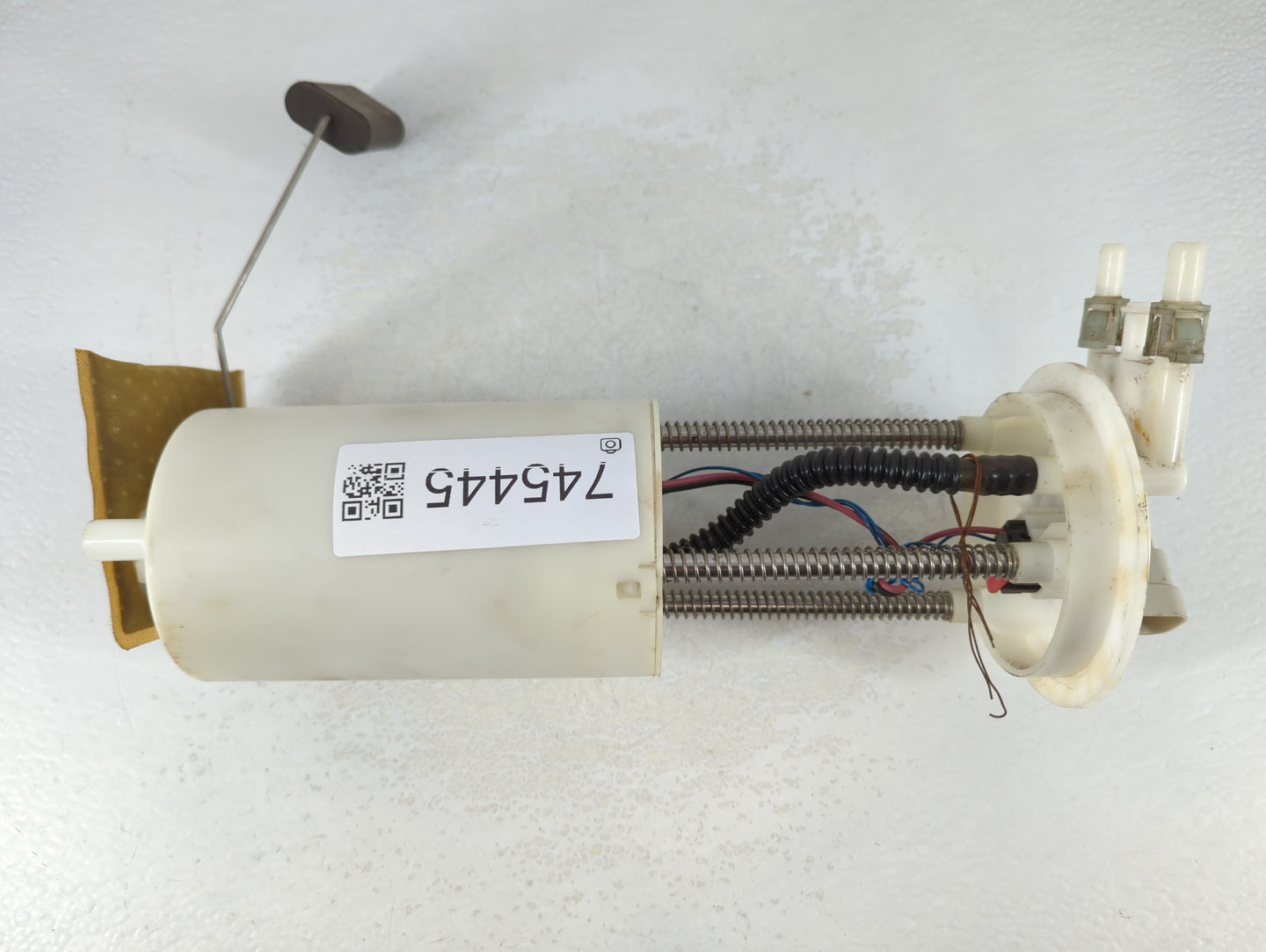 2001-2003 Pontiac Bonneville Electrical Gas Fuel Pump Assembly - Oemusedautoparts1.com