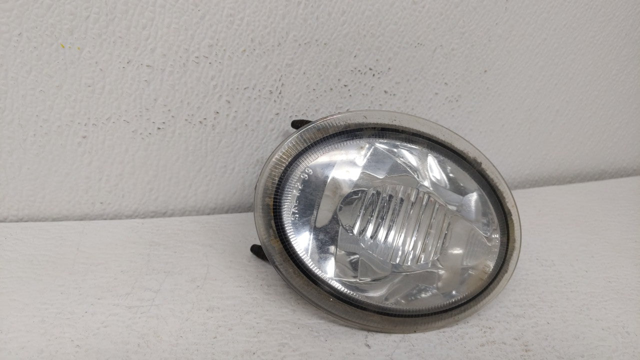 1999-2005 Pontiac Grand Am Tail Light Assembly Passenger Right OEM Fits Fits 1999 2000 2001 2002 2003 2004 2005 OEM Used Aut