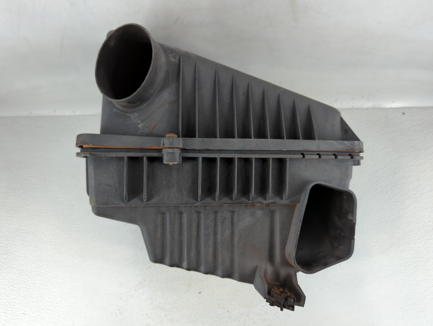 2002-2005 Pontiac Grand Am Air Cleaner Intake-duct Hose Tube - Oemusedautoparts1.com