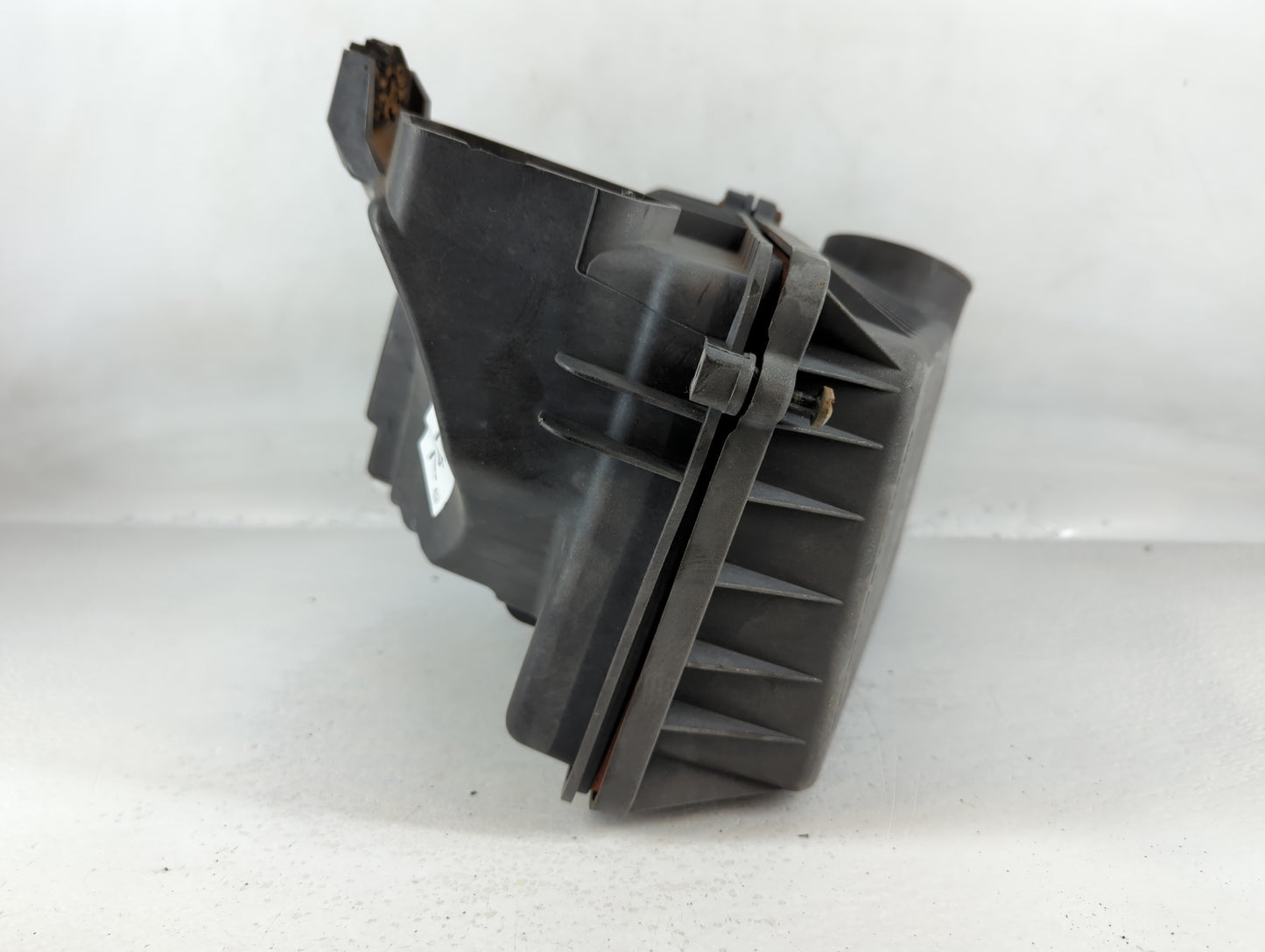 2002-2005 Pontiac Grand Am Air Cleaner Intake-duct Hose Tube - Oemusedautoparts1.com