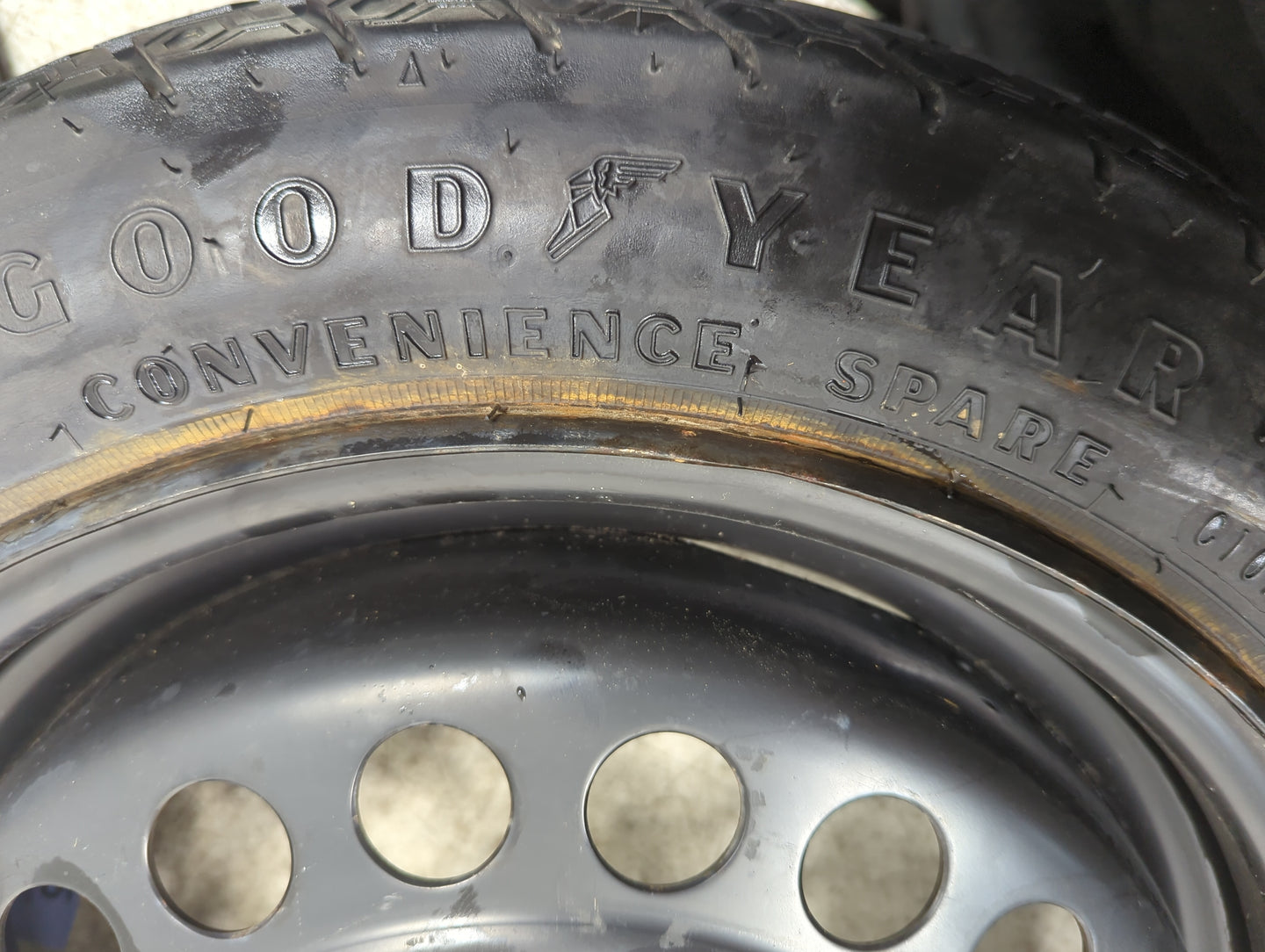 1999-2005 Pontiac Grand Am Spare Donut Tire Wheel Rim Oem - Oemusedautoparts1.com