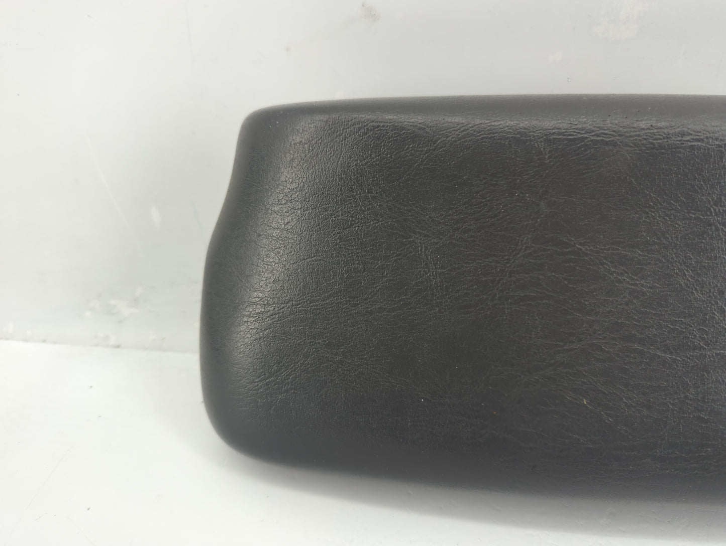 2002-2005 Pontiac Grand Am Center Console Armrest Cover Lid Fits Fits 2002 2003 2004 2005 OEM Used Auto Parts - Oemusedautop