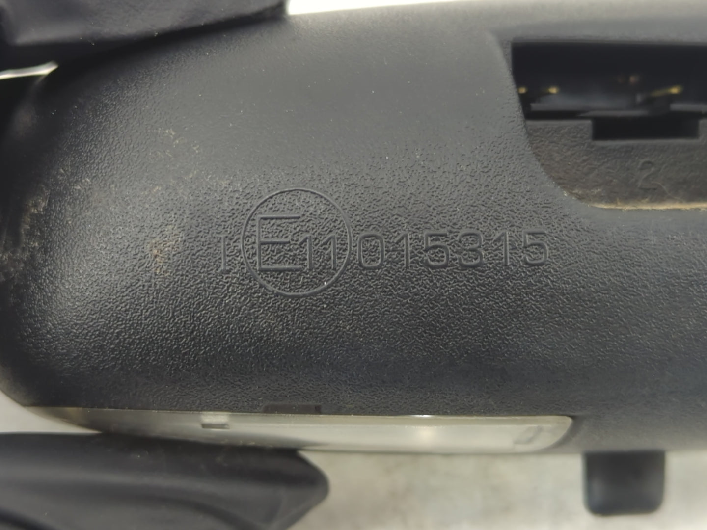 1999-2005 Pontiac Grand Am Interior Rear View Mirror Replacement OEM Fits OEM Used Auto Parts - Oemusedautoparts1.com