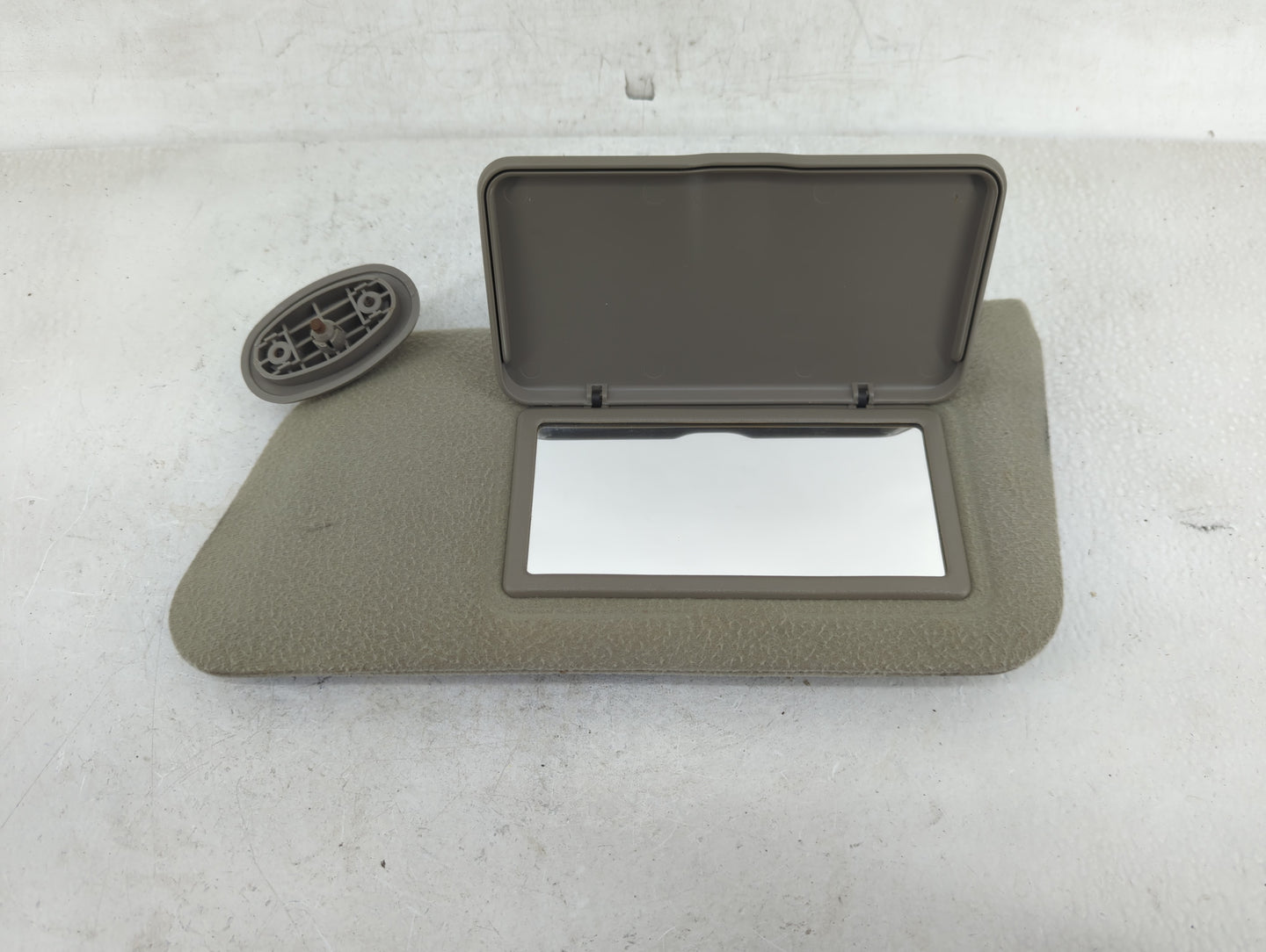 2000-2005 Pontiac Grand Am Sun Visor Shade Replacement Driver Left Mirror Fits Fits 2000 2001 2002 2003 2004 2005 OEM Used A