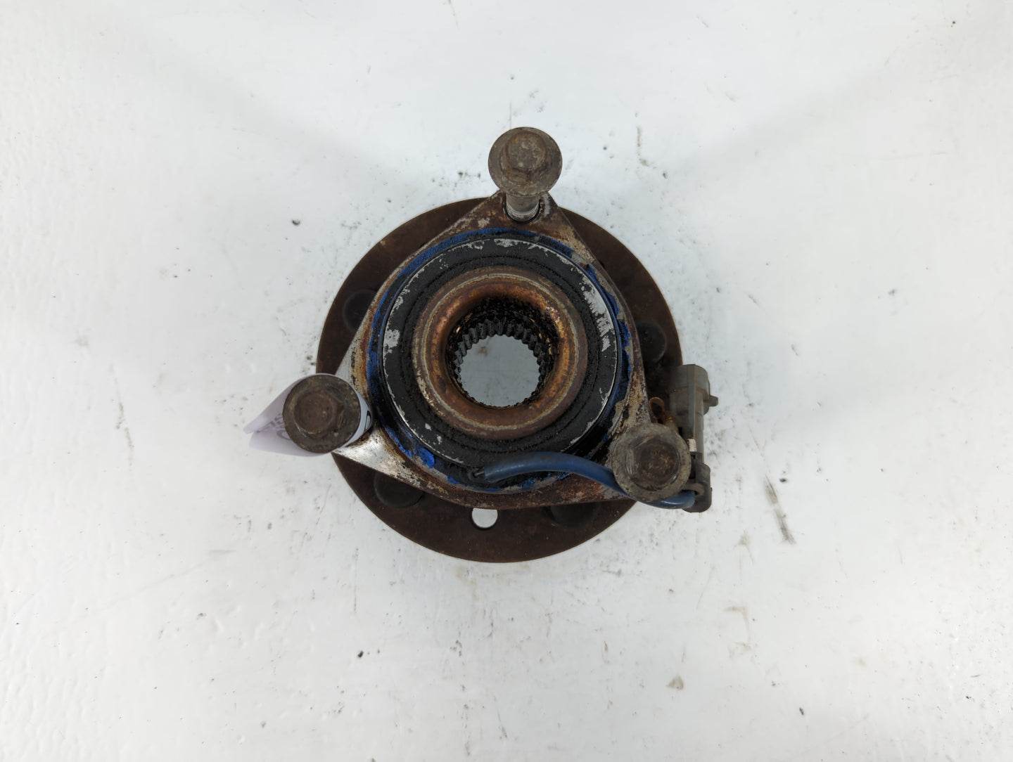 1999-2005 Pontiac Grand Am Driver Front Wheel Hub Oem - Oemusedautoparts1.com